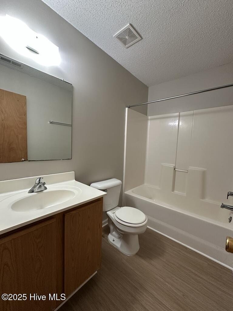 100529529 | Photo 10