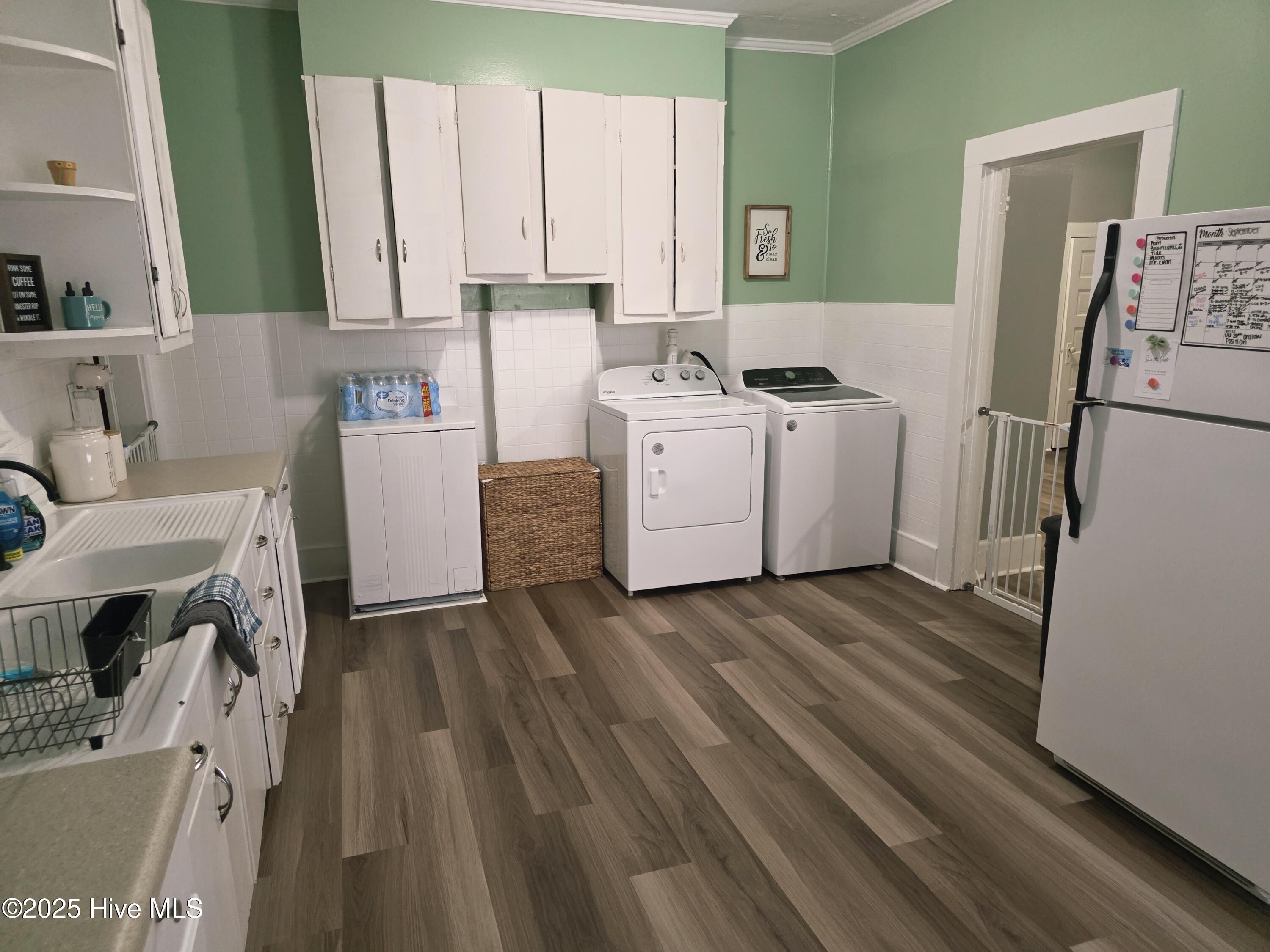 100533027 | Photo 16