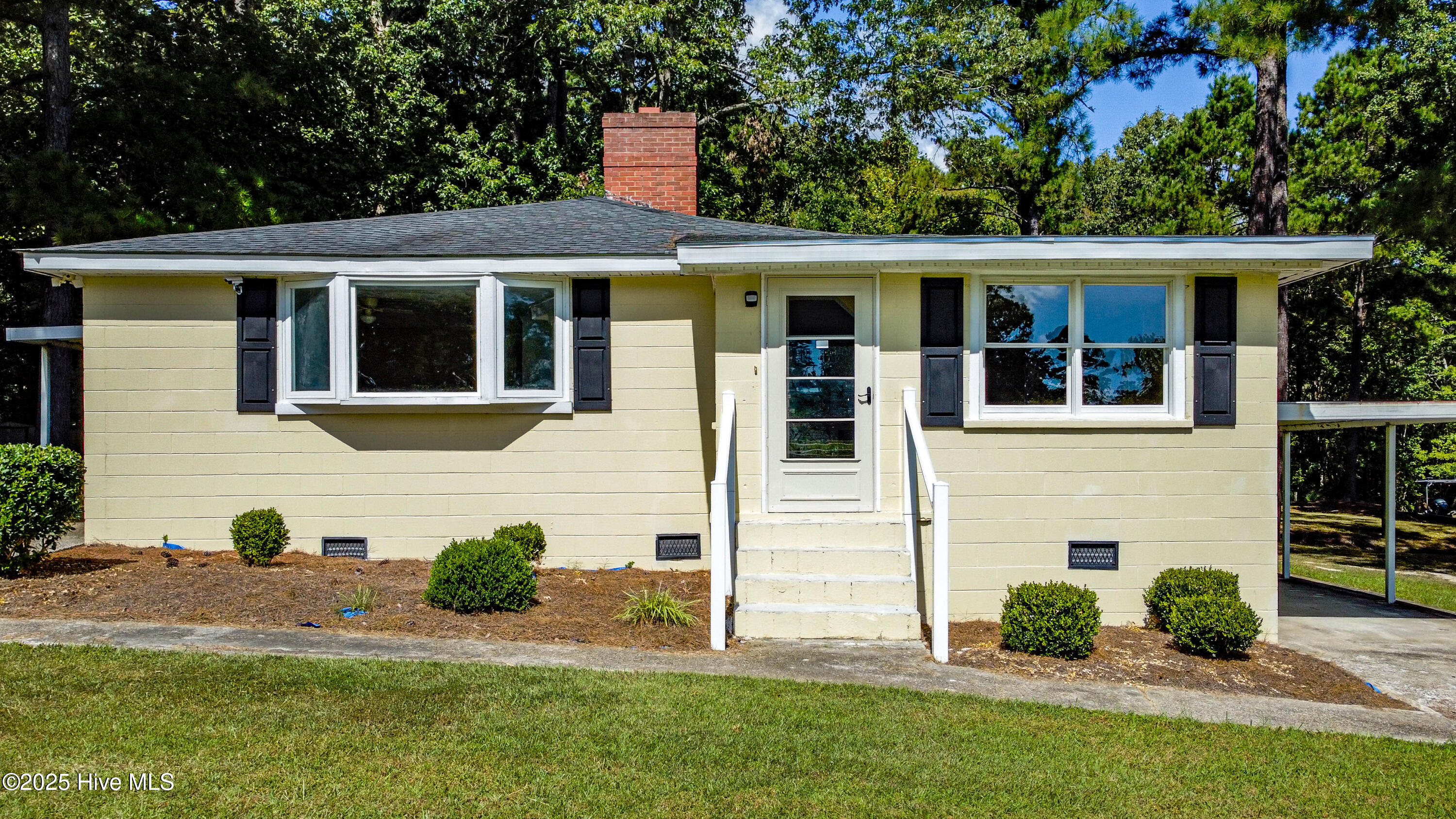 Homes for sale in Hertford, NC | 159 Fourth Ave, Hertford, NC 27944 | MLS# 100528739