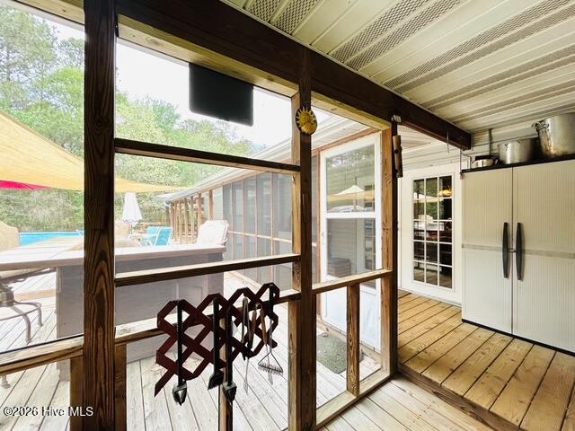 100566420 | Photo 69