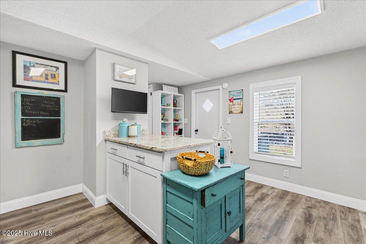 100543222 | Photo 17