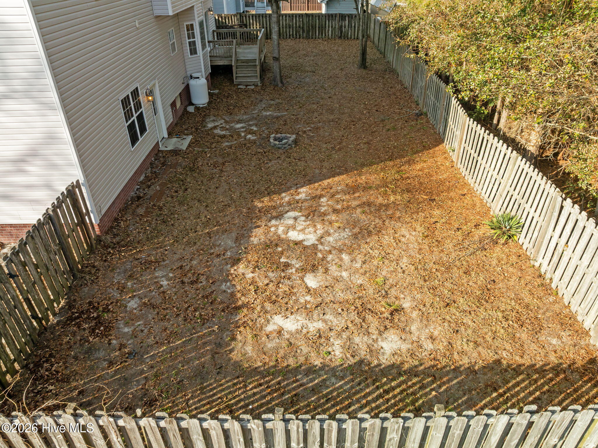 100547961 | Photo 43