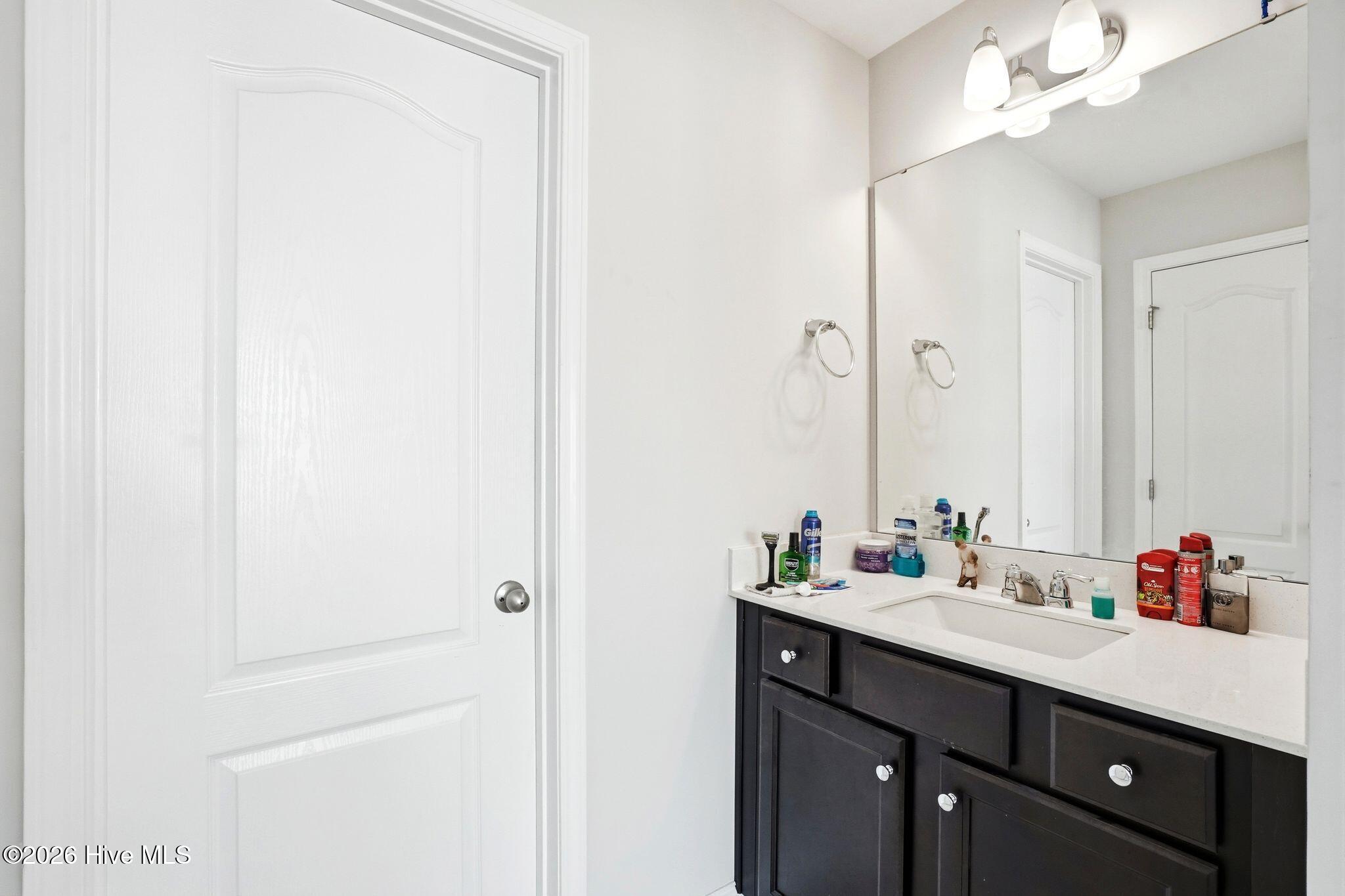 100567646 | Photo 52