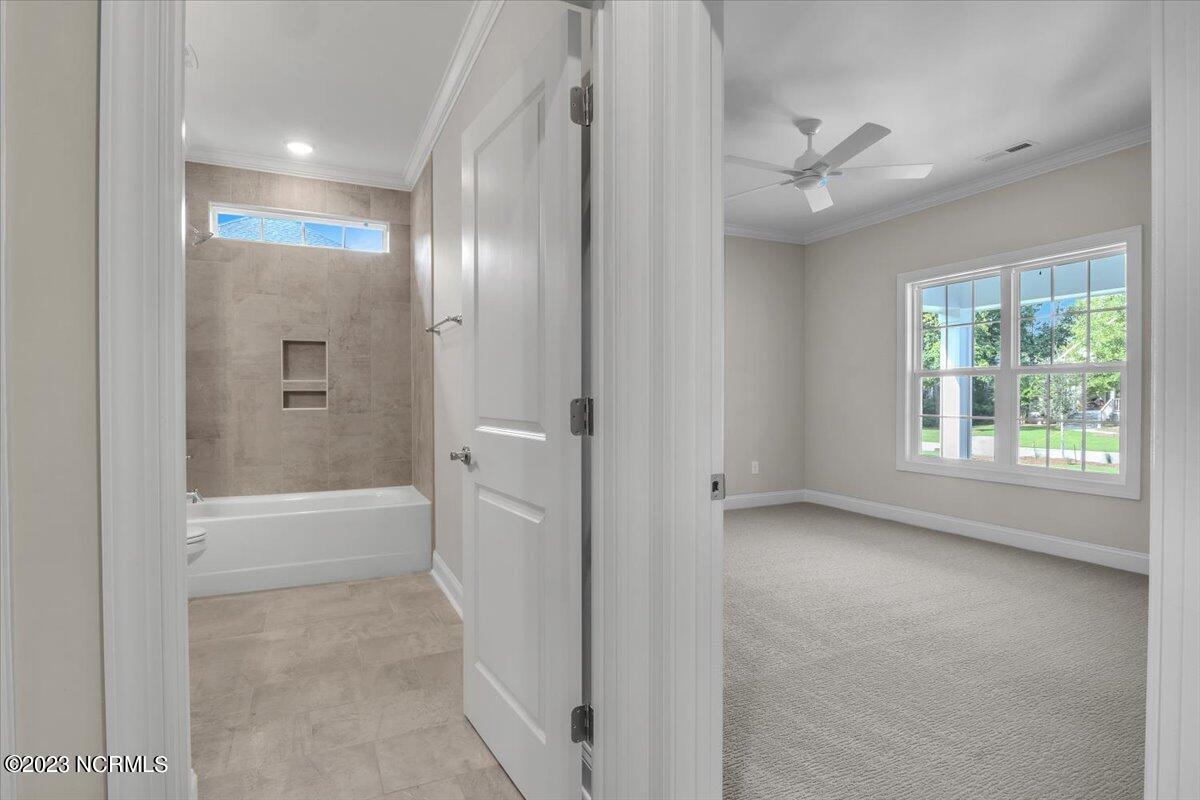 100524155 | Photo 20