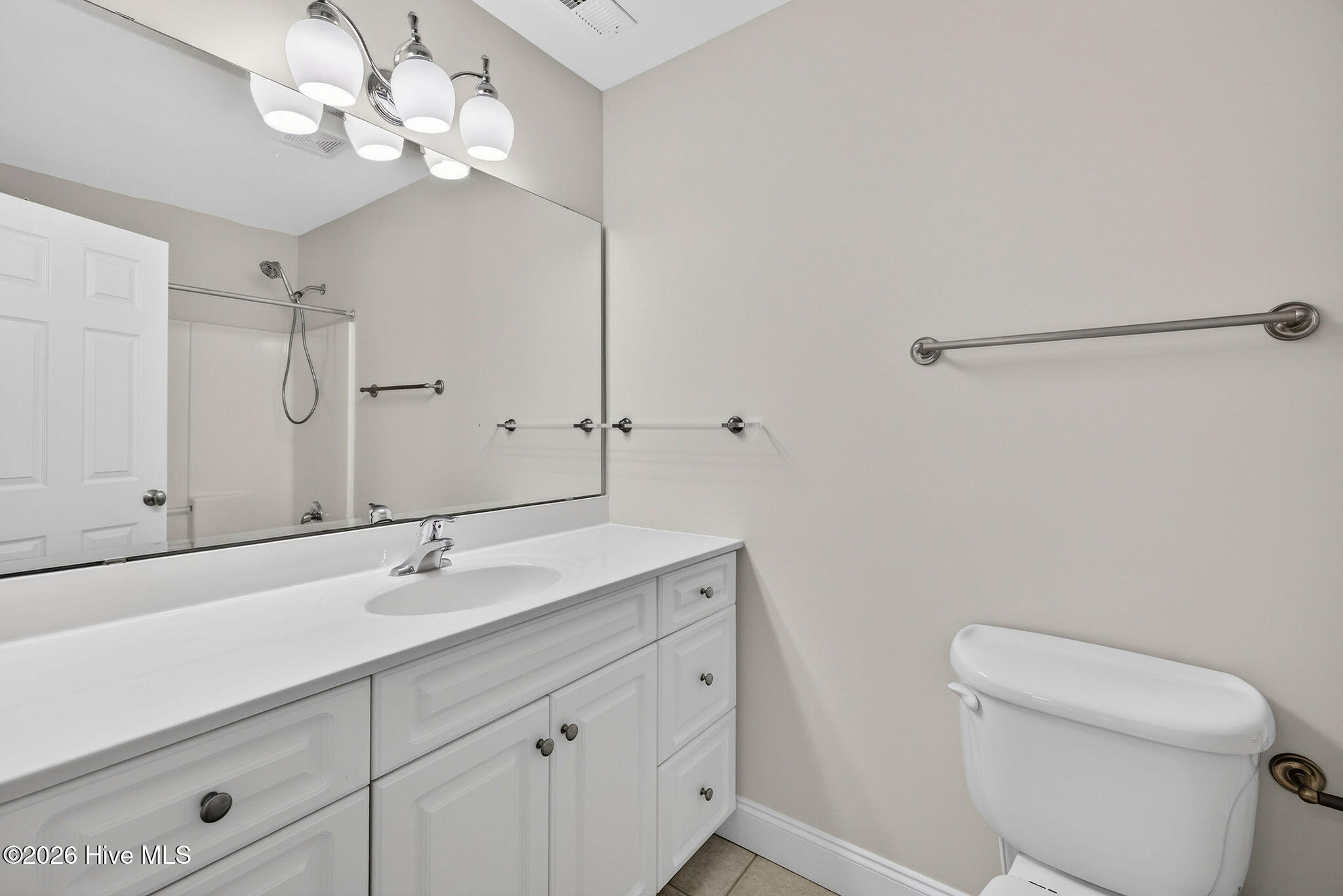 100554466 | Photo 51