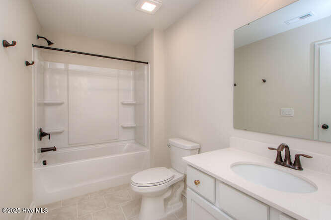 100524734 | Photo 36