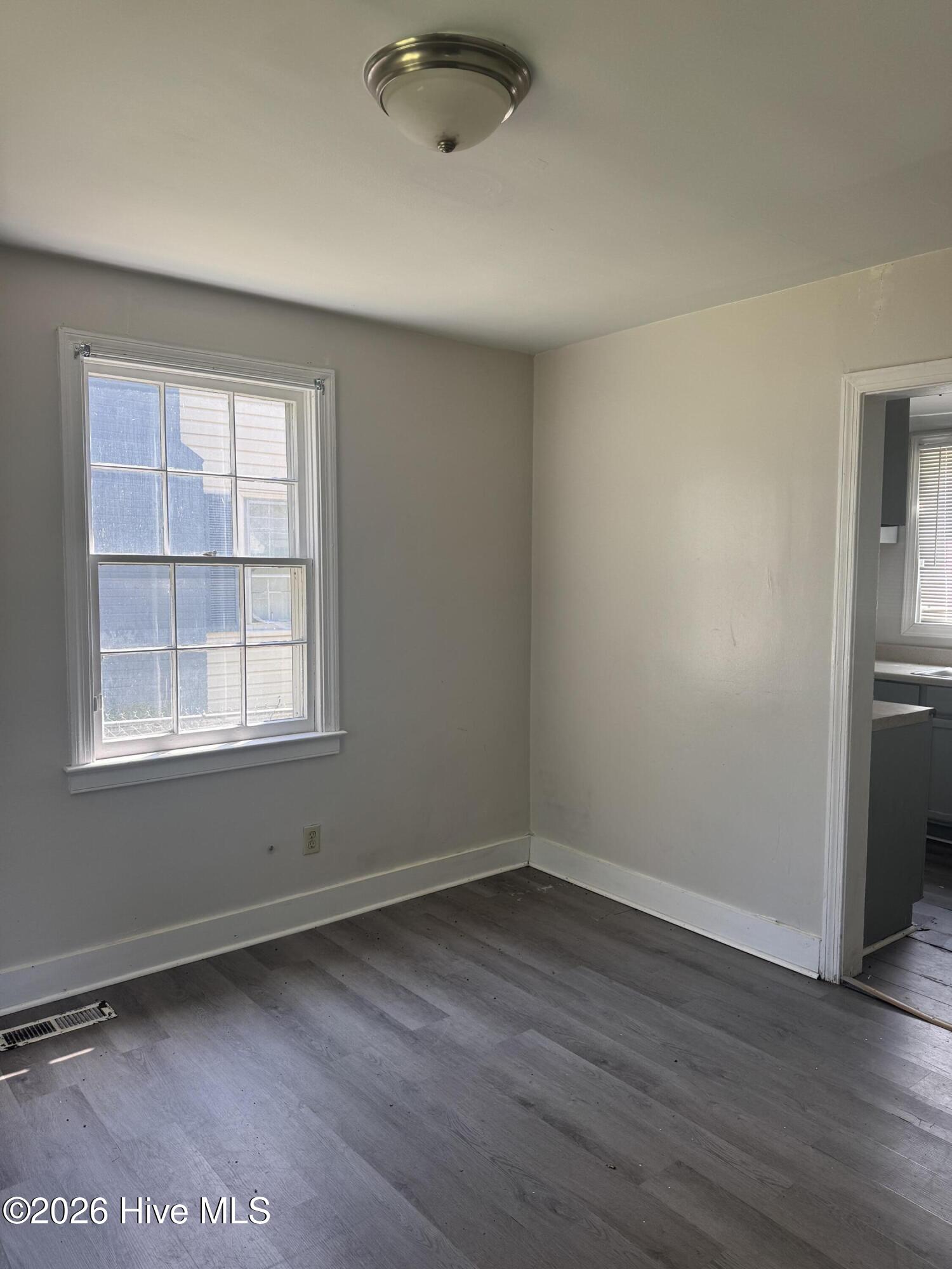 4th image of 300 Corning St, Hamlet, NC 28345 | MLS# 100568330