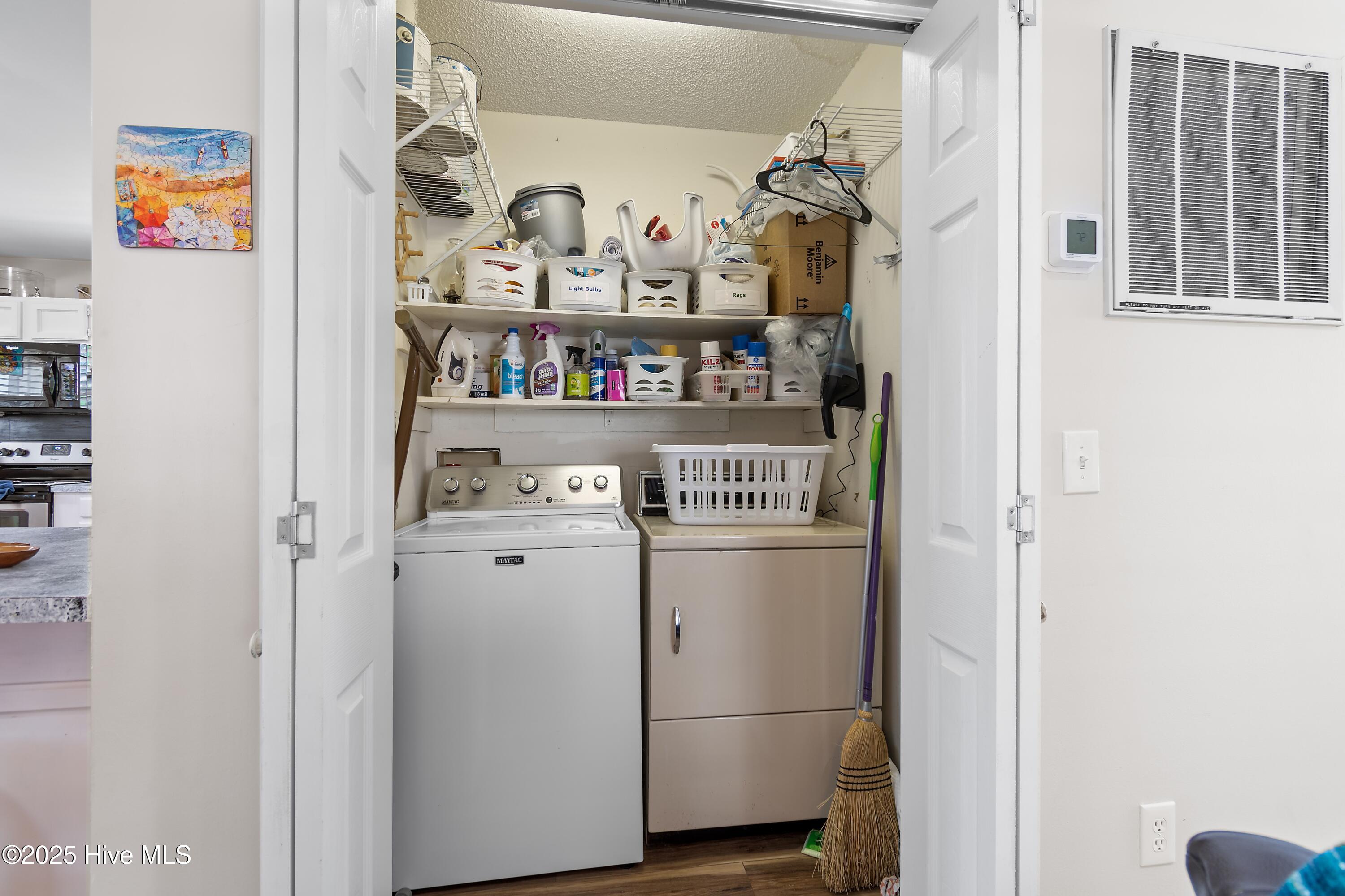 100520391 | Photo 31