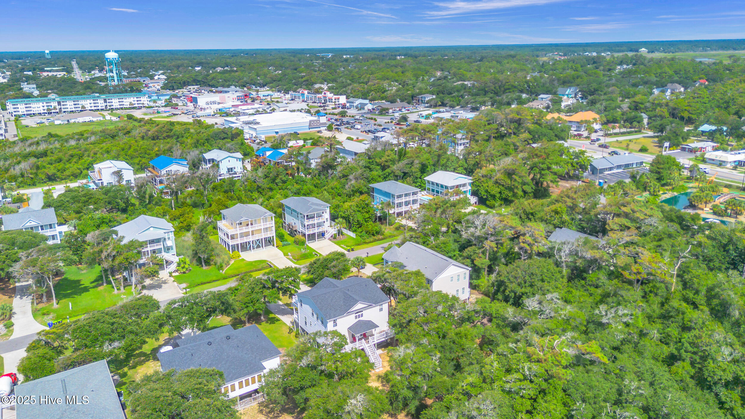 100522612 | Photo 61