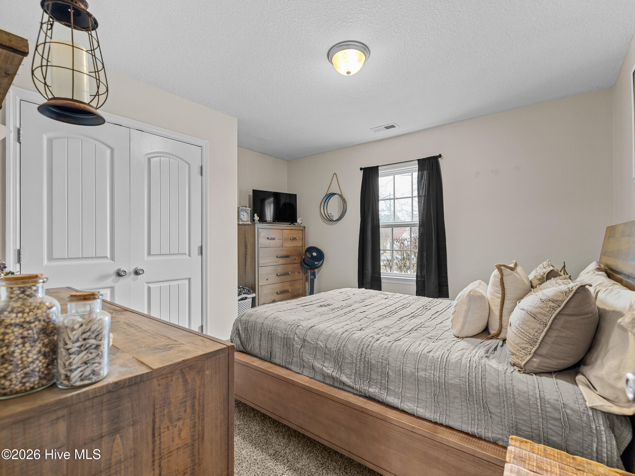 100558064 | Photo 27