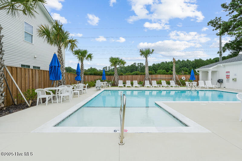 100549134 | Photo 19