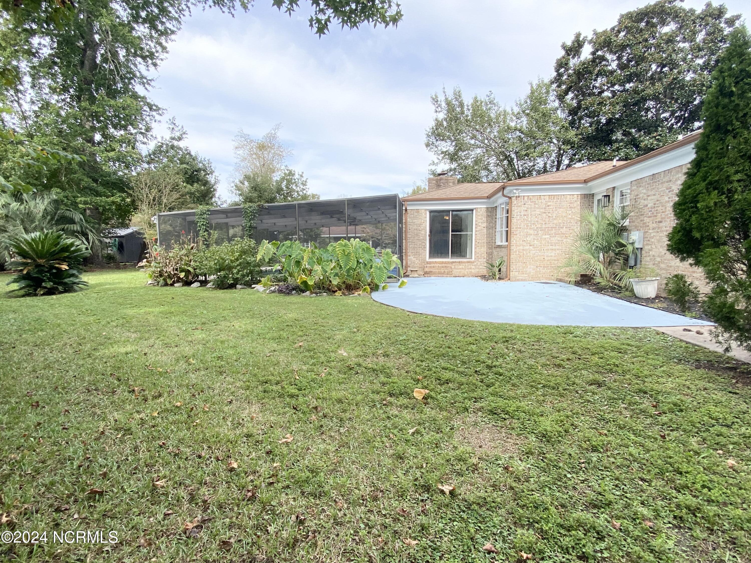 100547218 | Photo 15