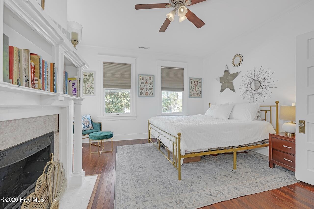 100560028 | Photo 27