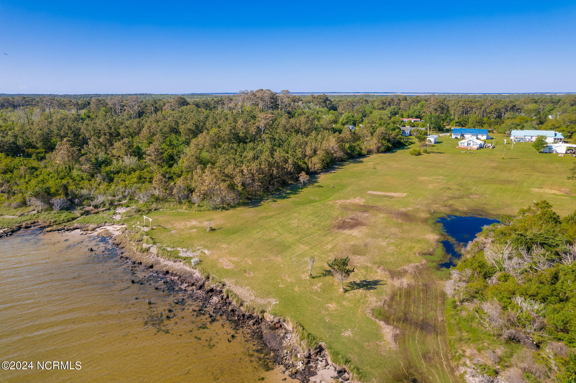 2604 Cedar Island Road,Cedar Island
