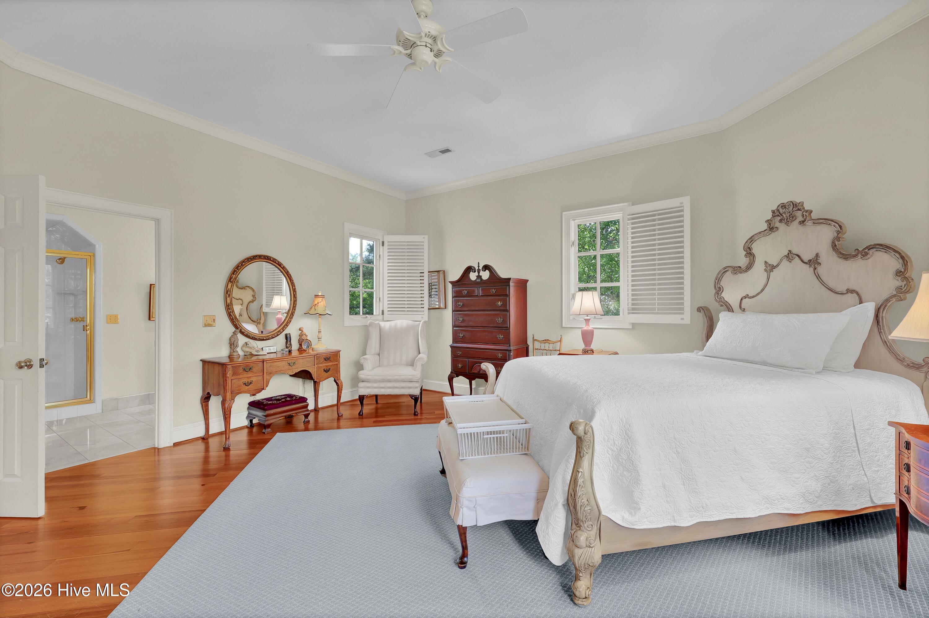 100567491 | Photo 31