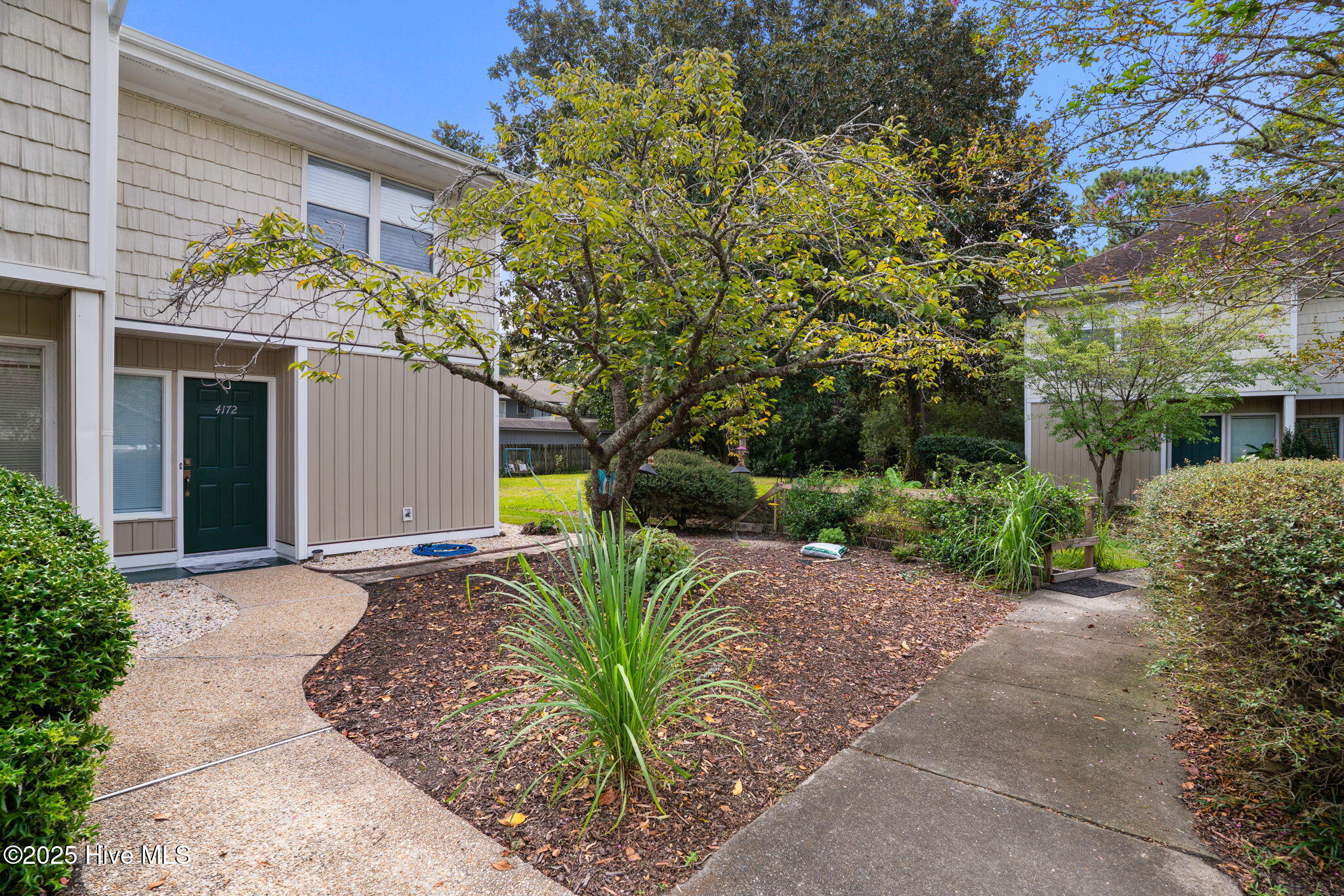 8-web-or-mls-BTS04753