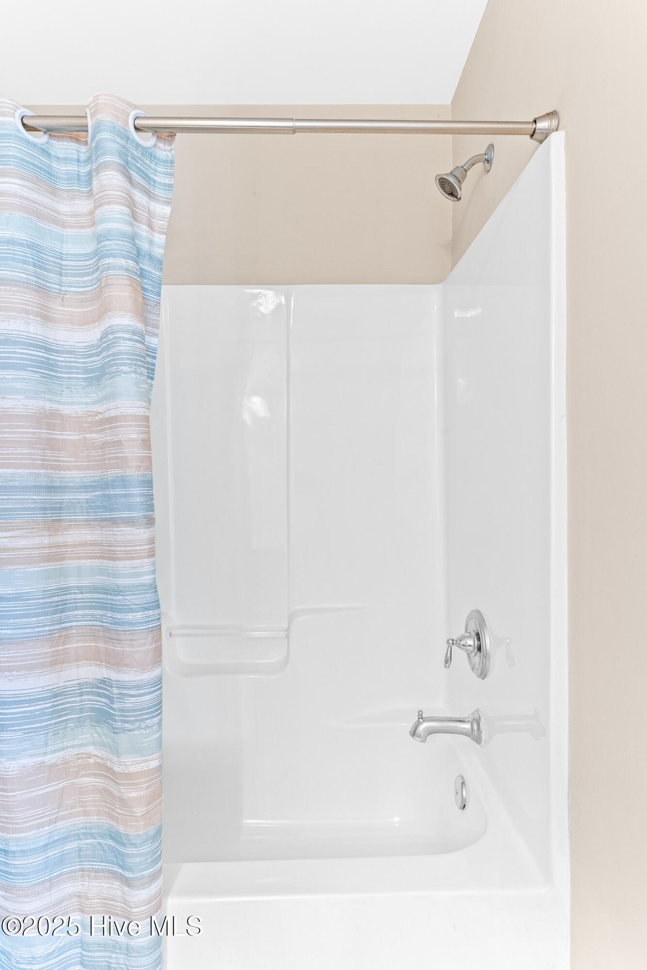 100538426 | Photo 22