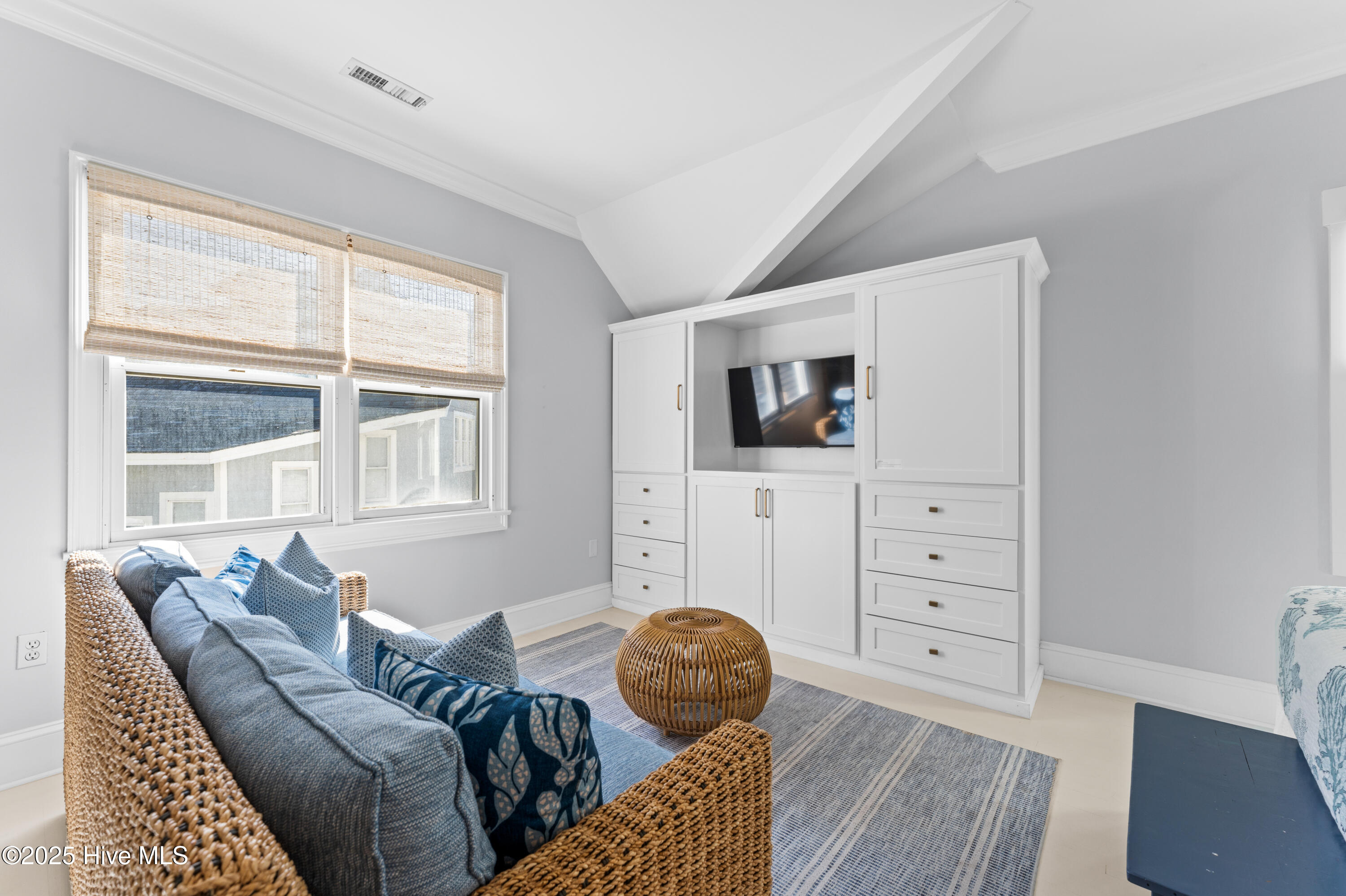 100552757 | Photo 18