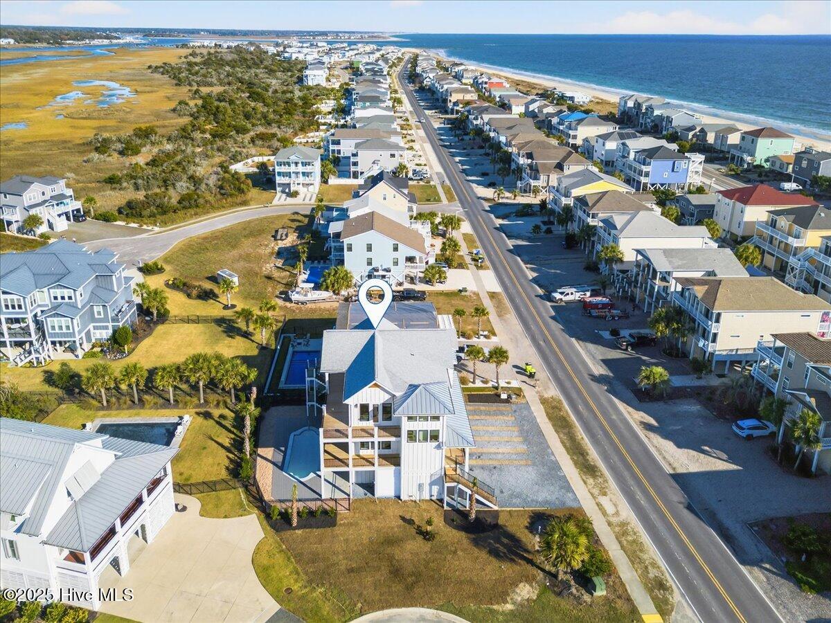 100542941 | Photo 71