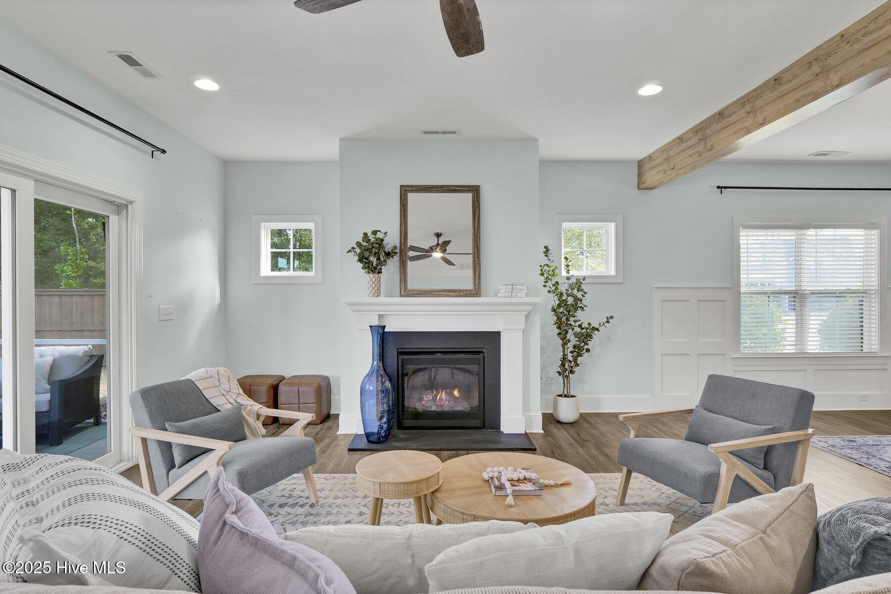 100544096 | Photo 24