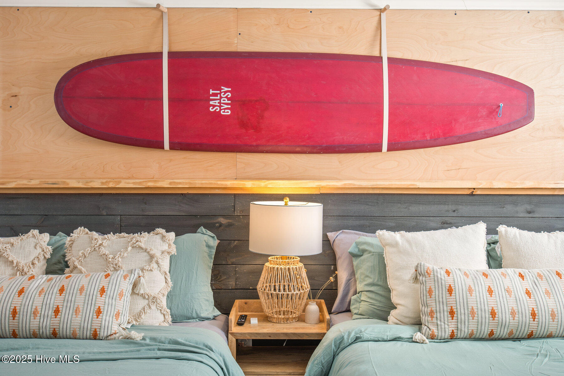 100540580 | Photo 27