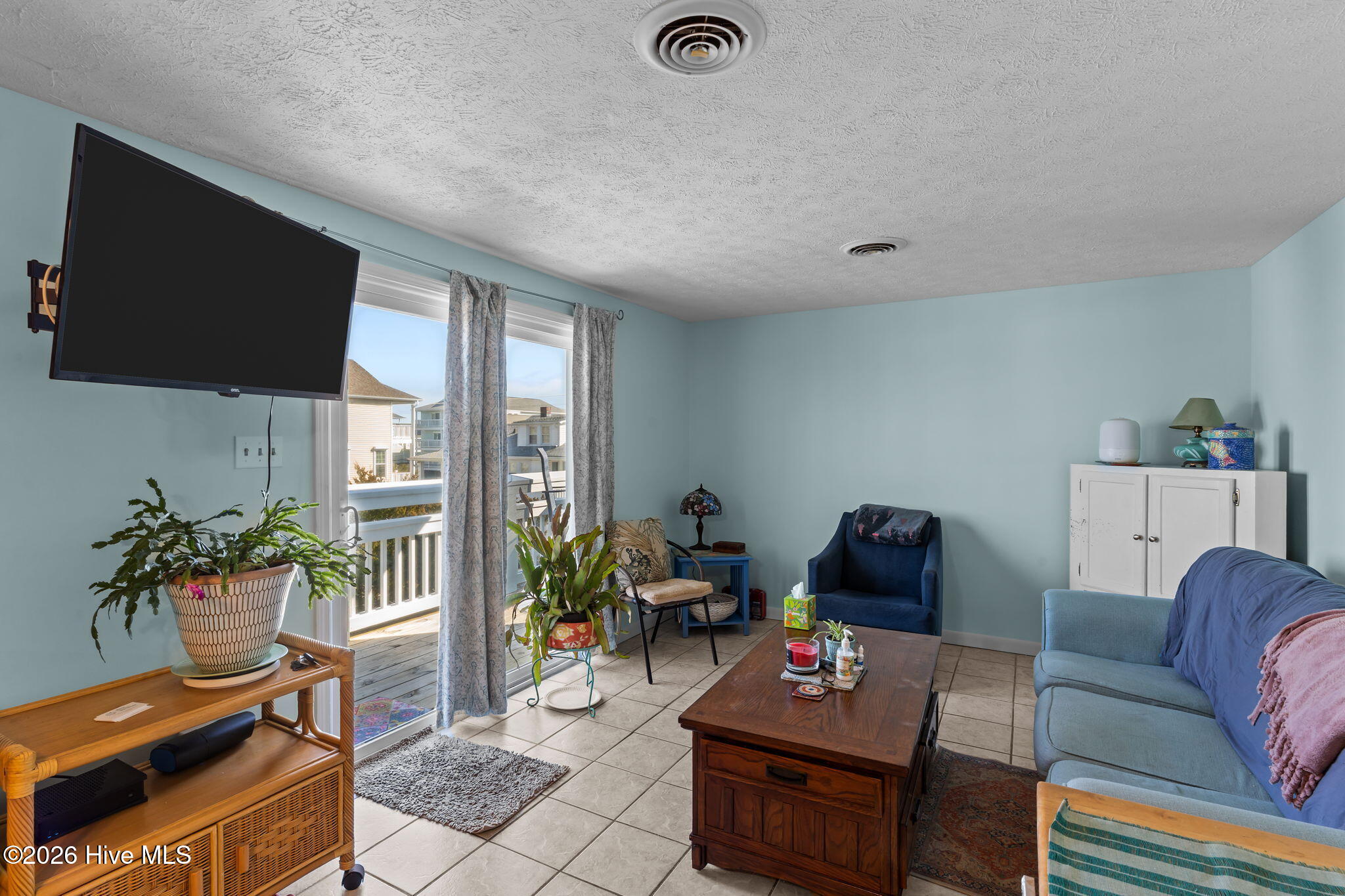 100545884 | Photo 18