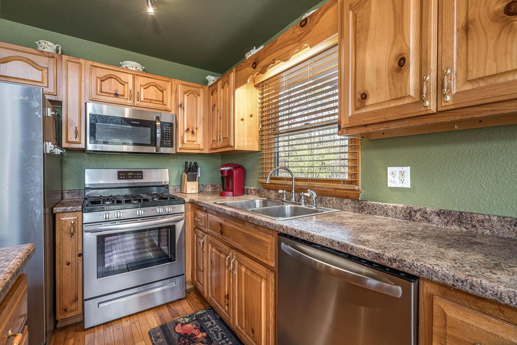 115 New Castle Road, Murphy, NC 28906 Listing Photo  6