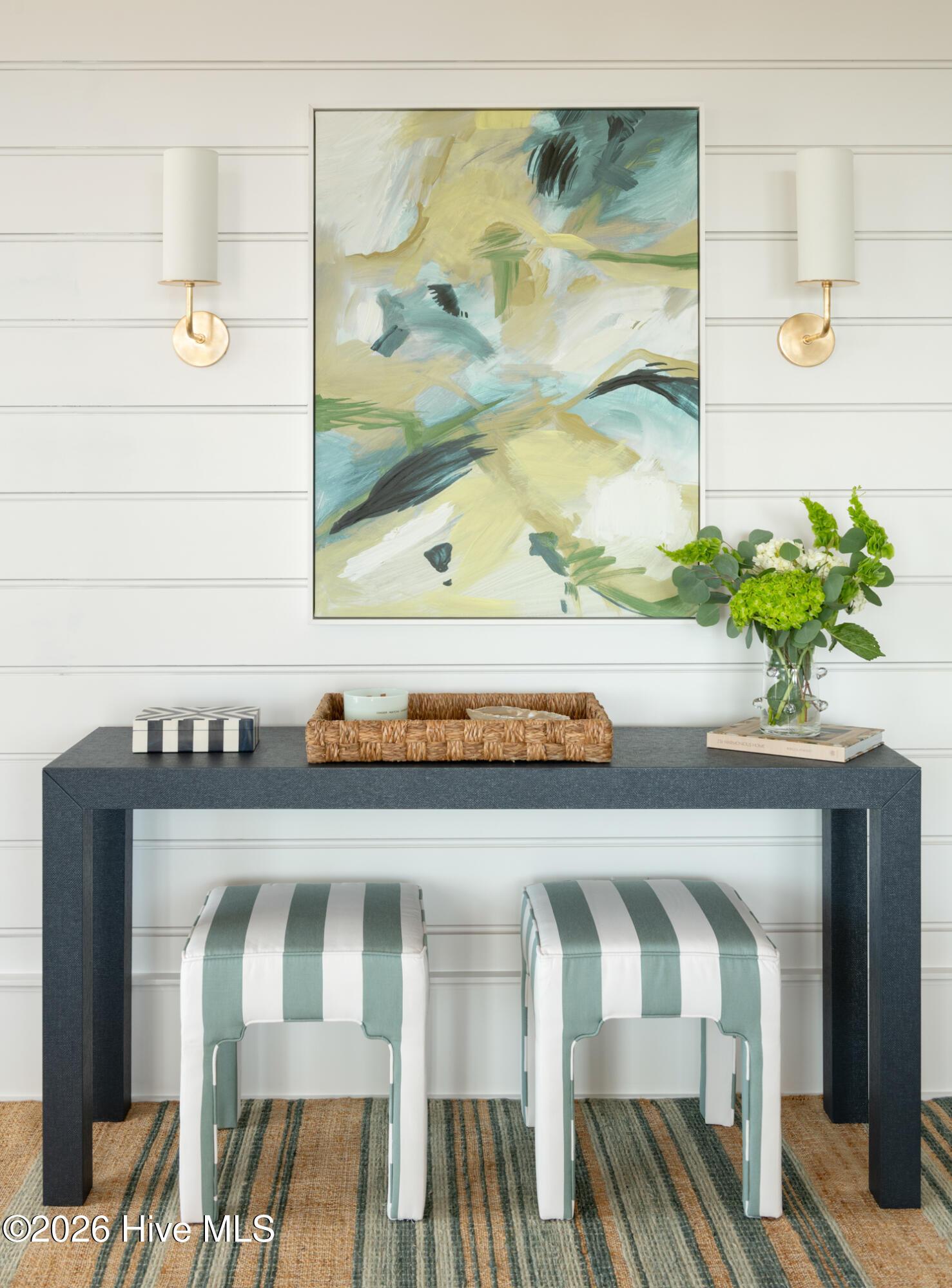 100569971 | Photo 10