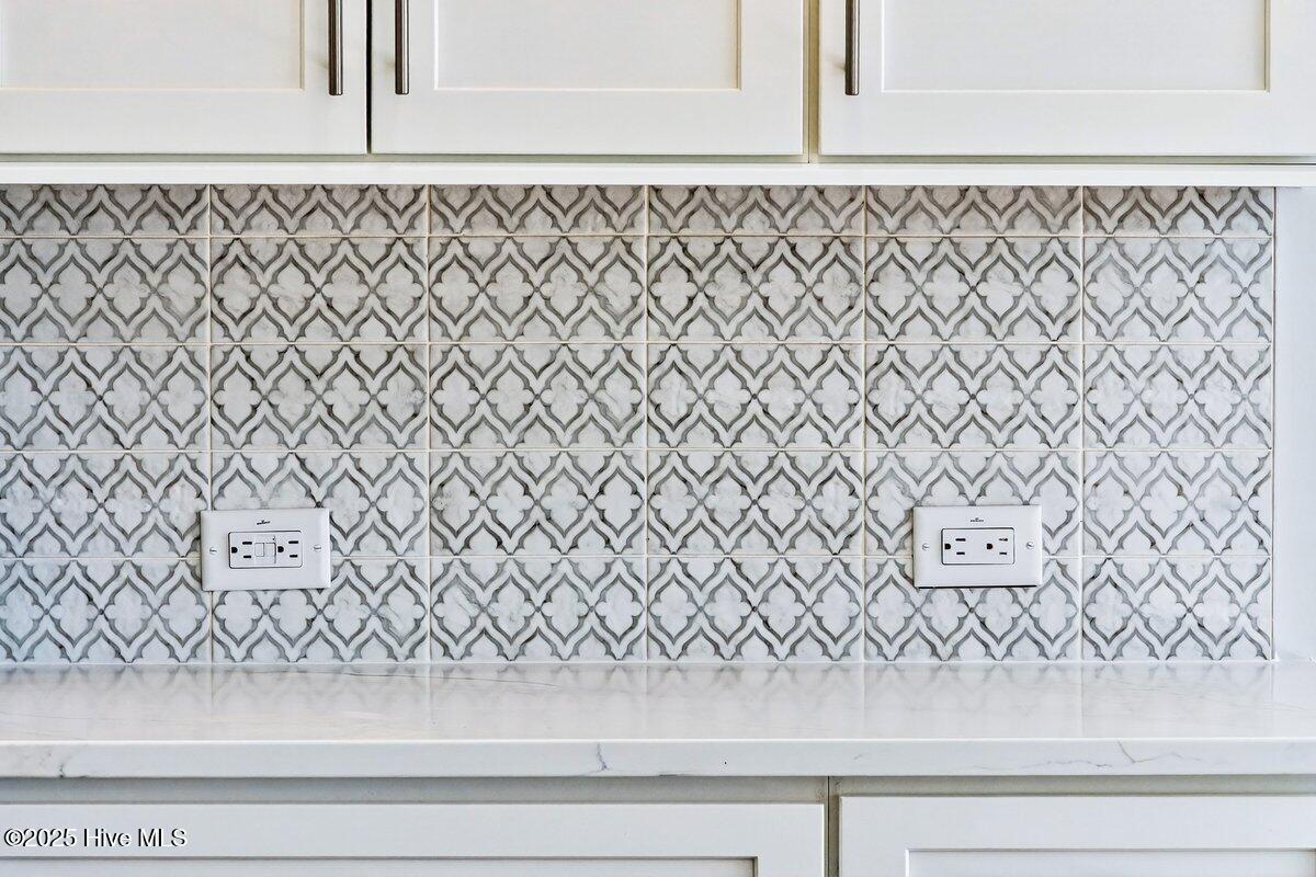 100500099 | Photo 38