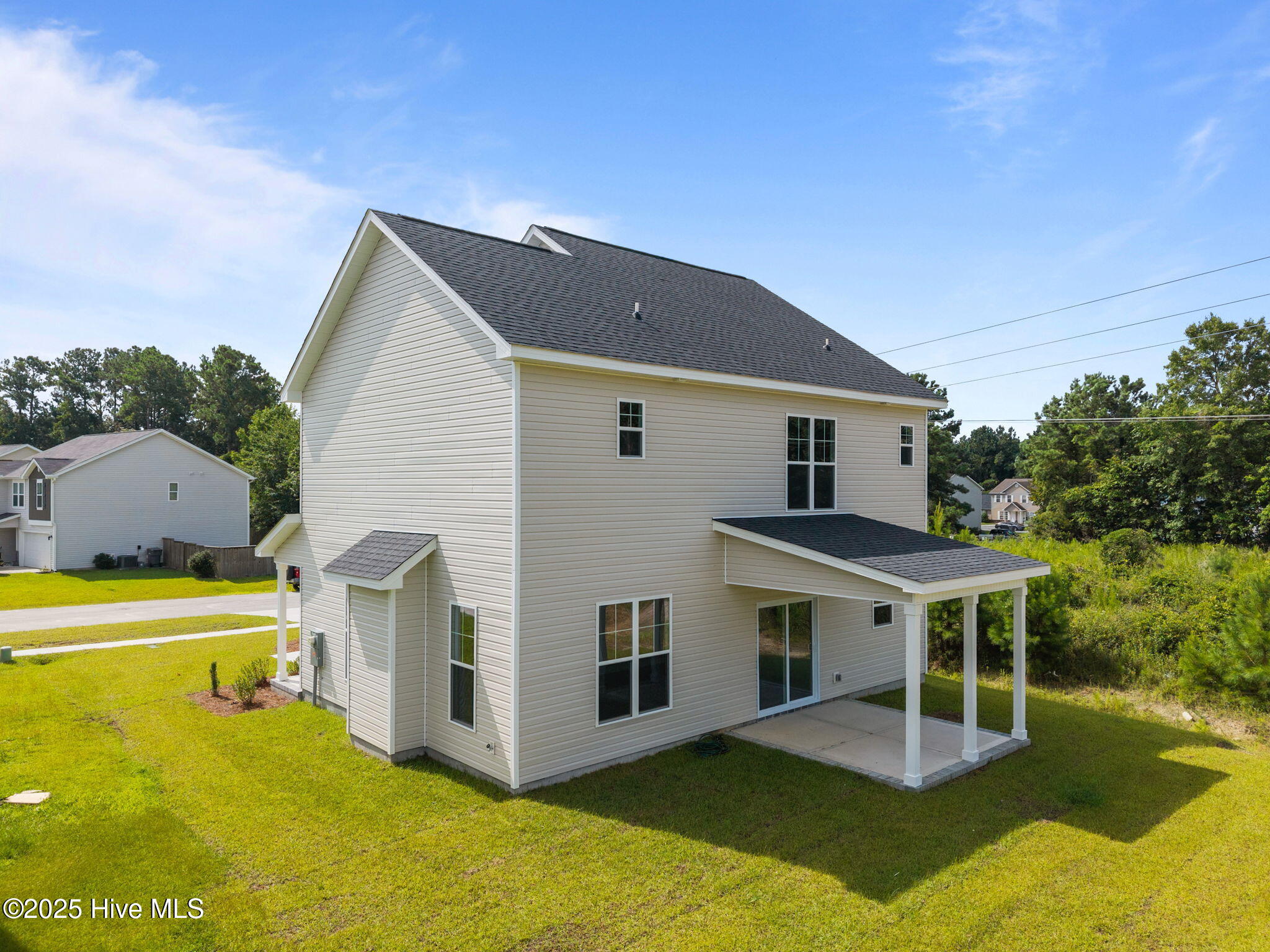 100504160 | Photo 47