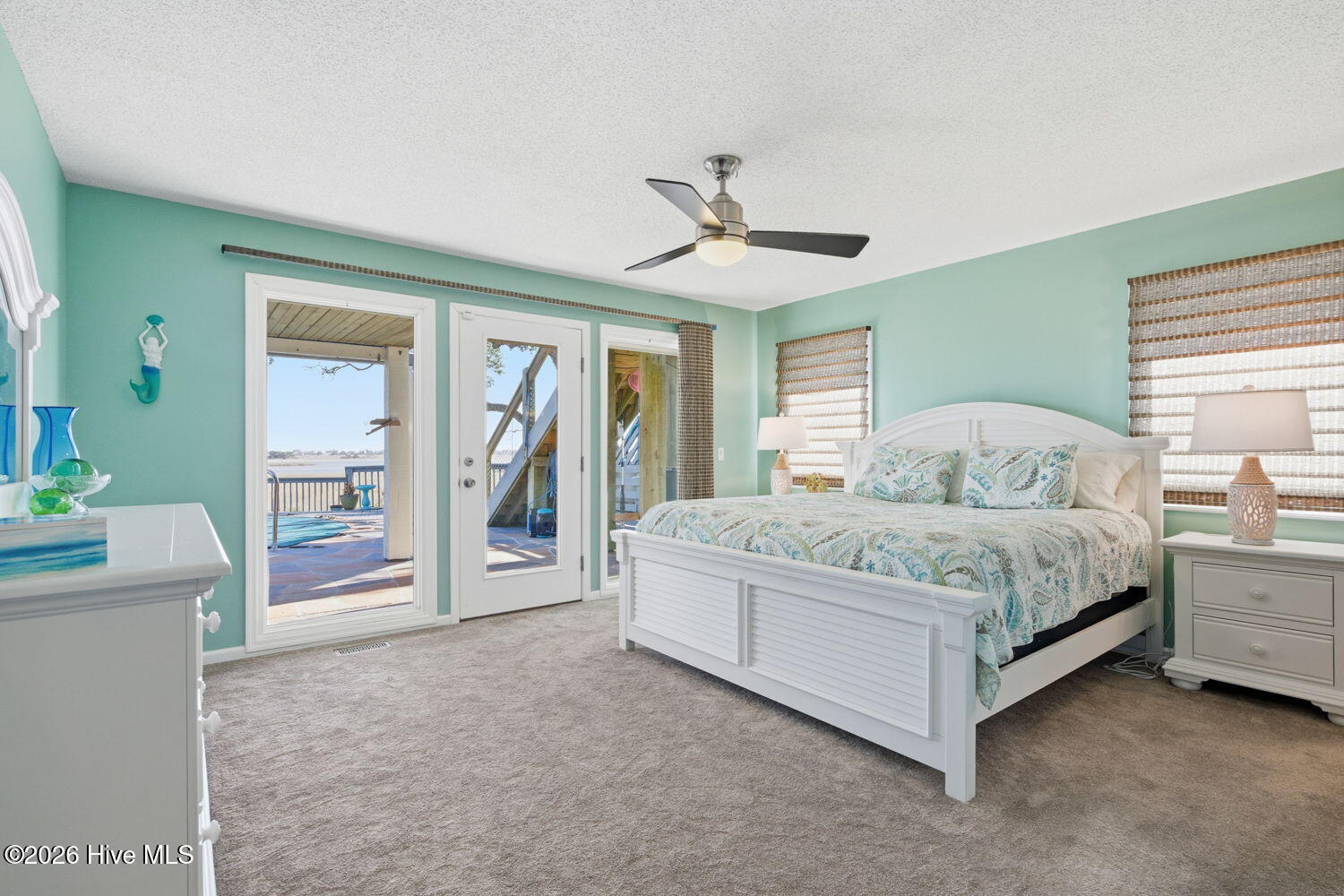 100555679 | Photo 19