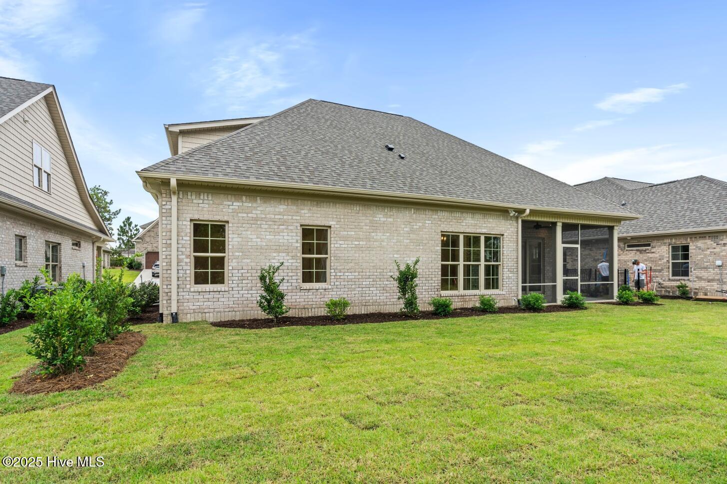 100513884 | Photo 53