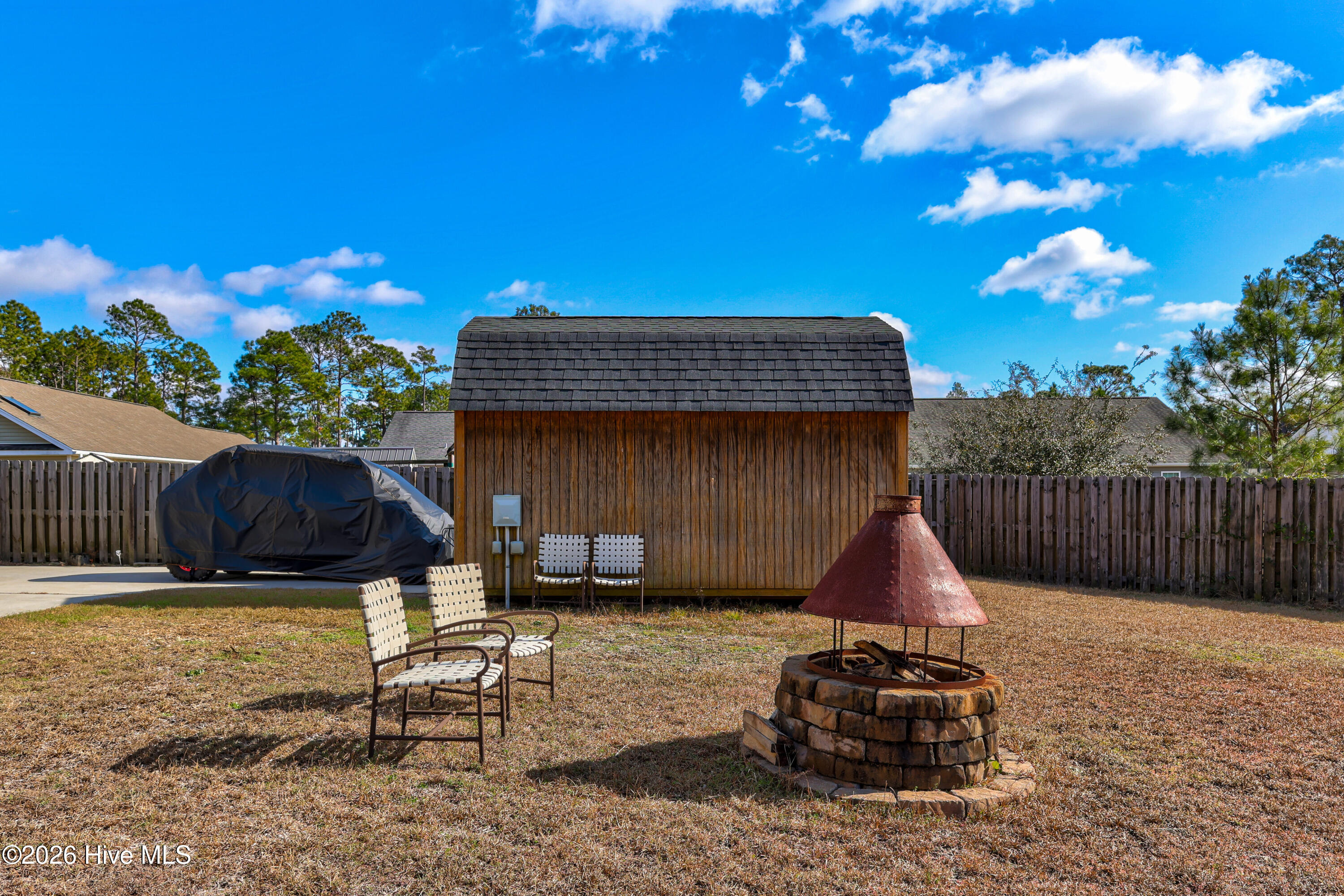 100551566 | Photo 32