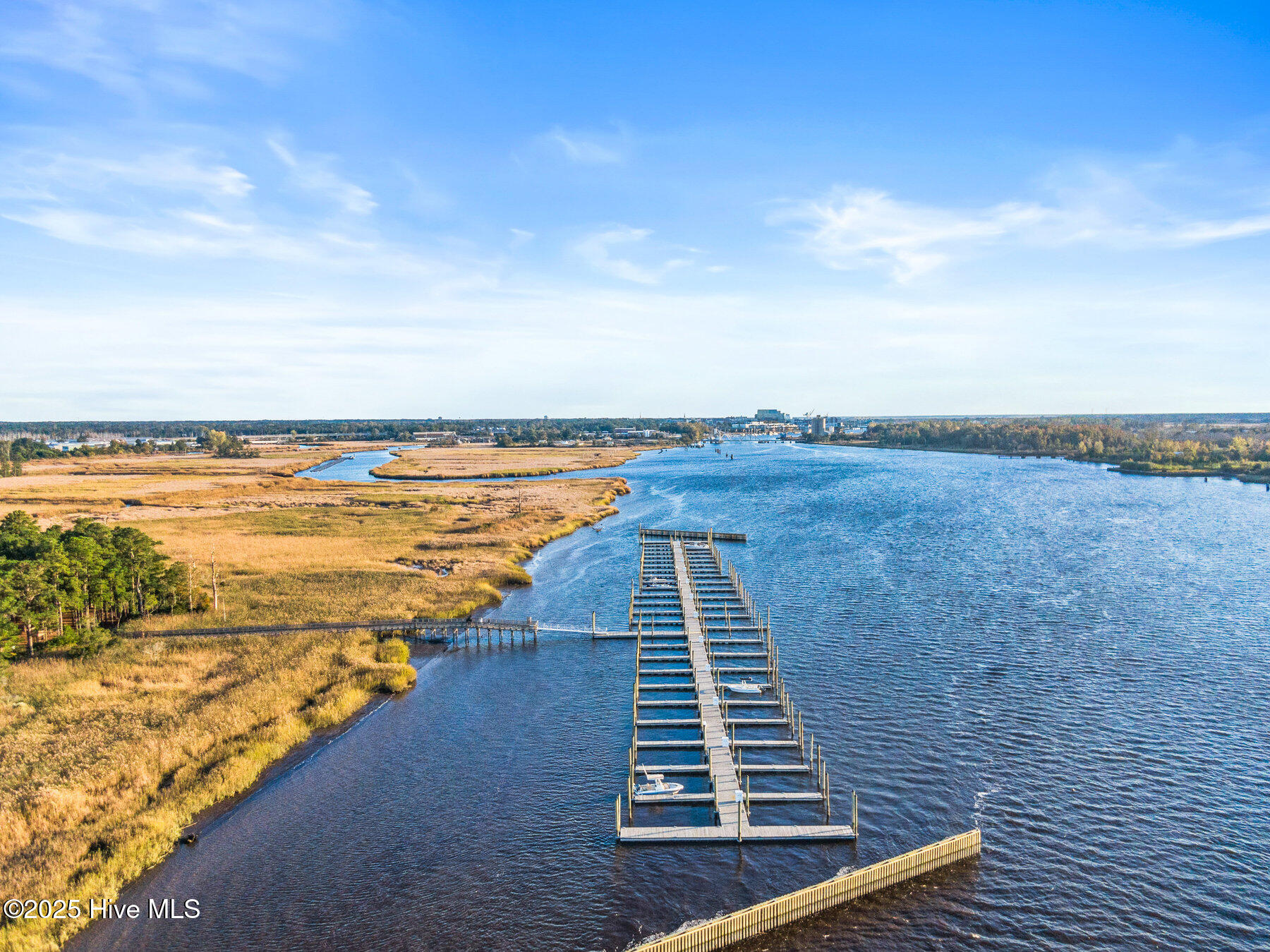 100537930 | Photo 48