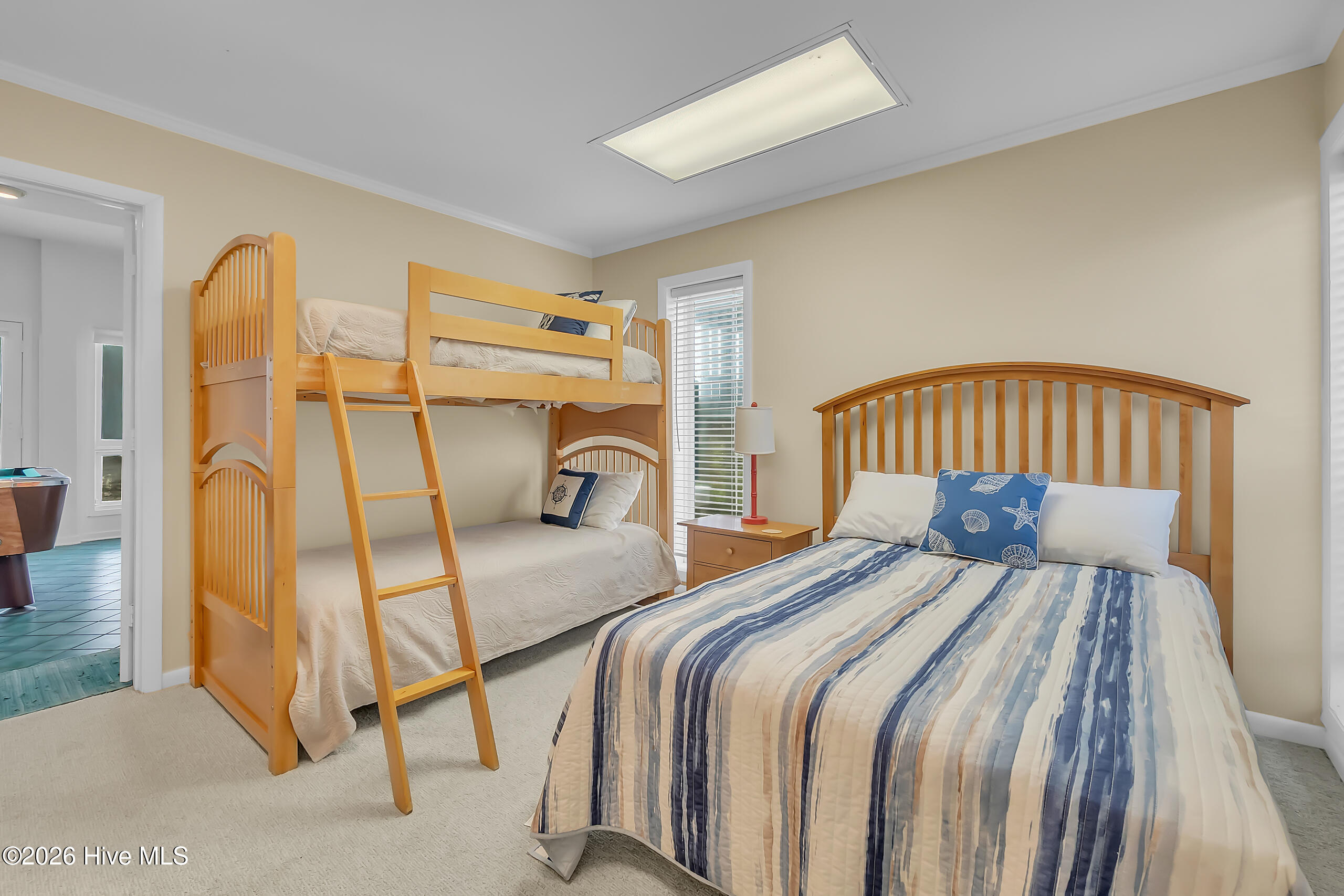 100568884 | Photo 17