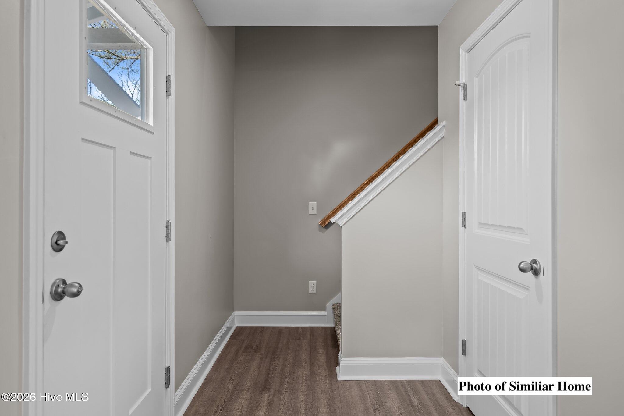 100556626 | Photo 12