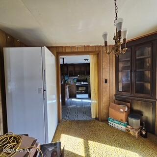 100548544 | Photo 13