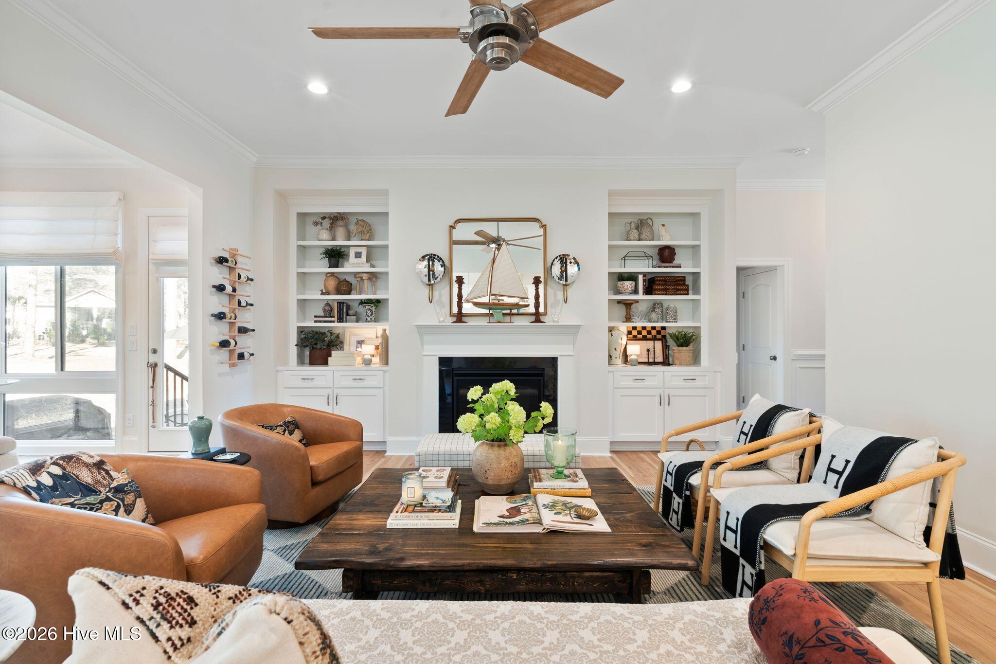 100551668 | Photo 21