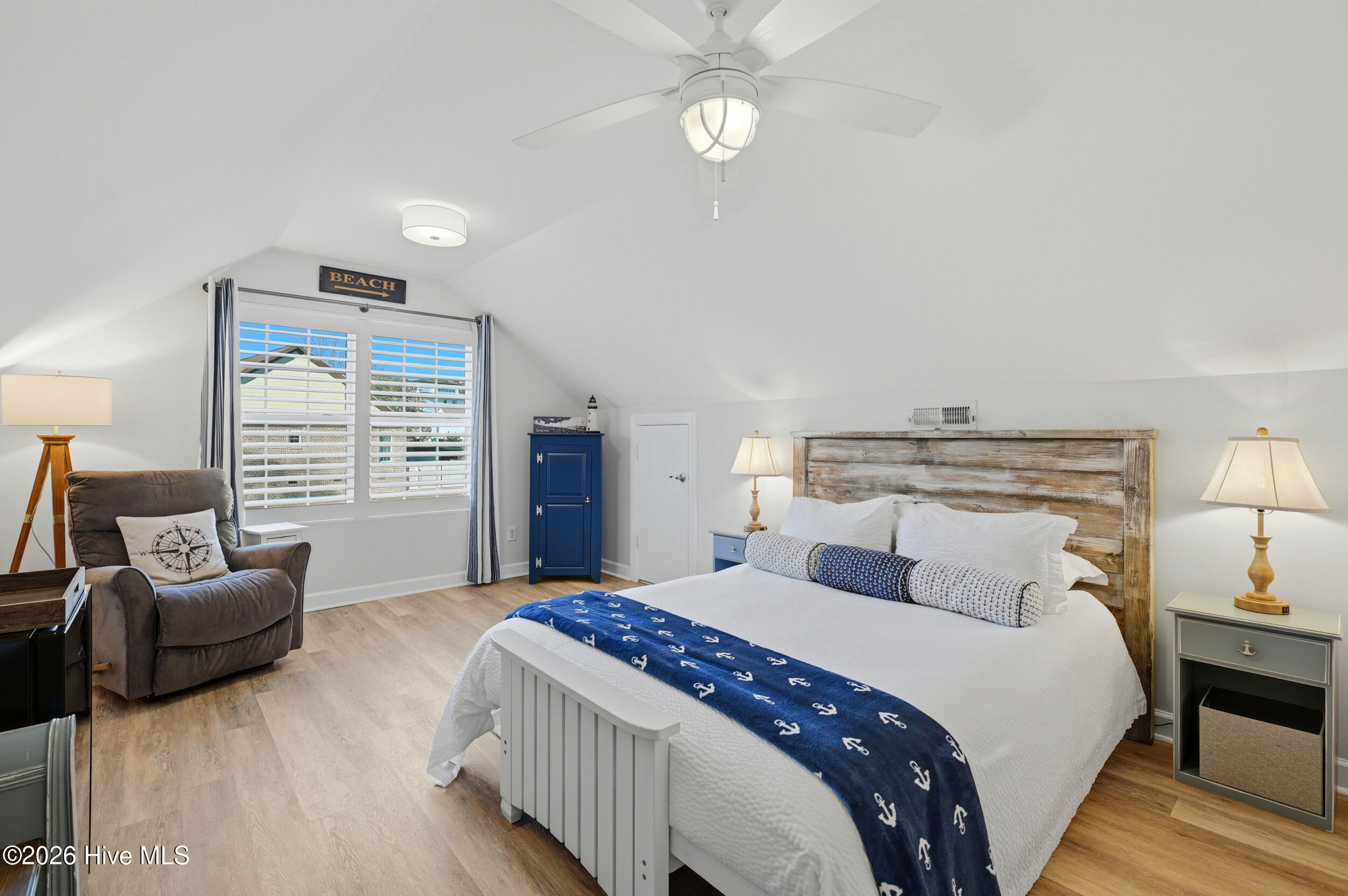 100555561 | Photo 42