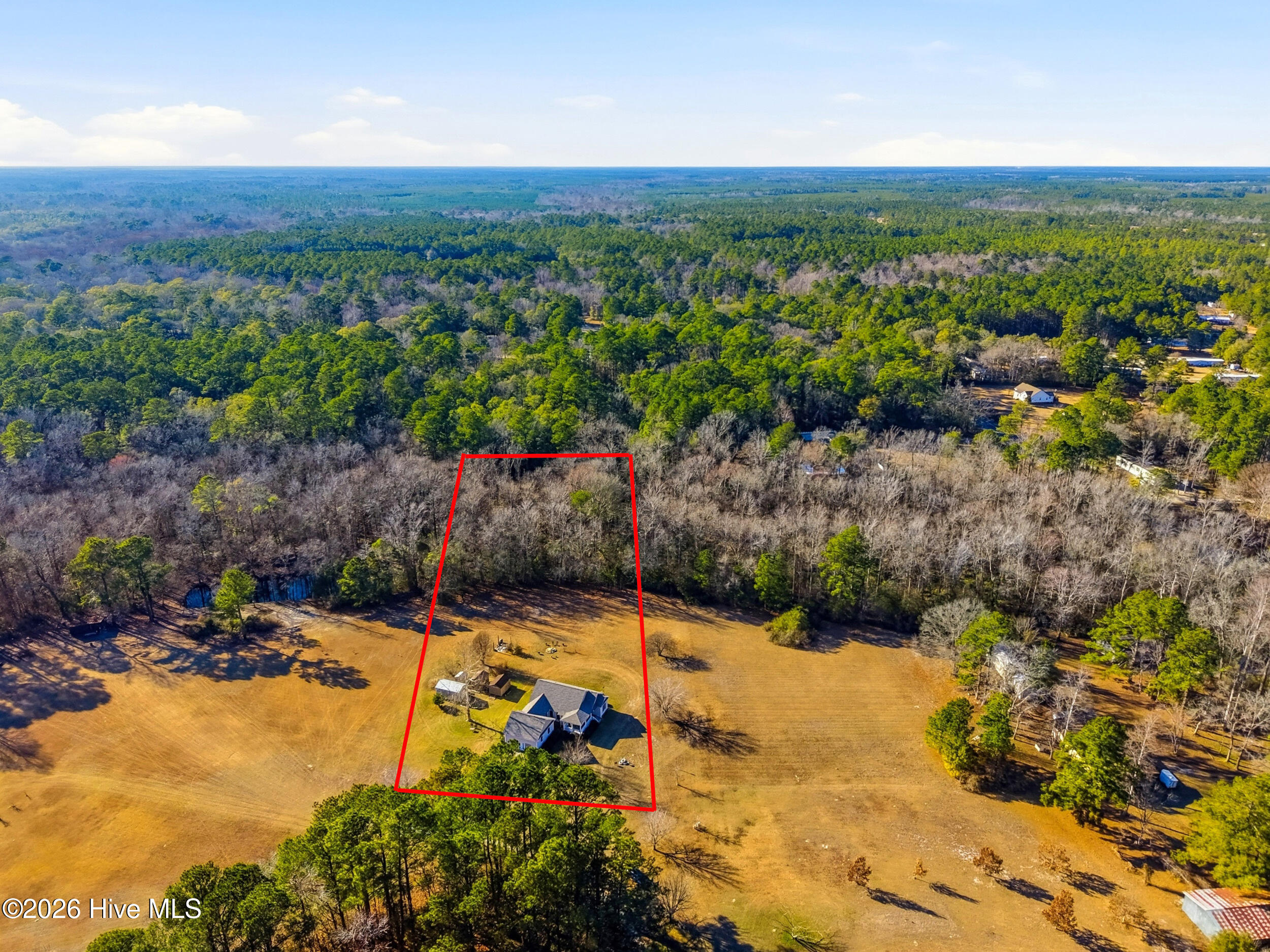 100551882 | Photo 53