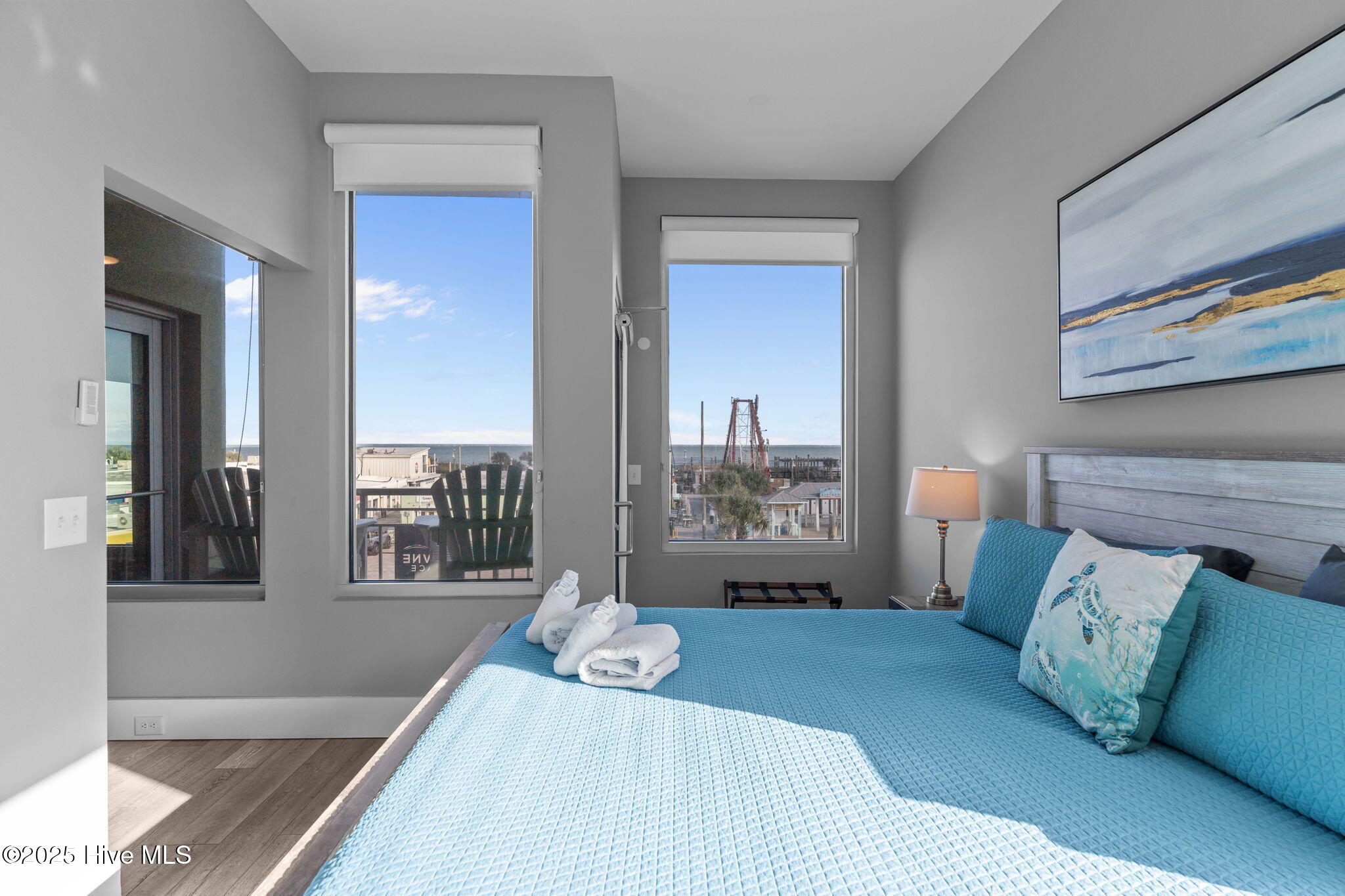 100541831 | Photo 36