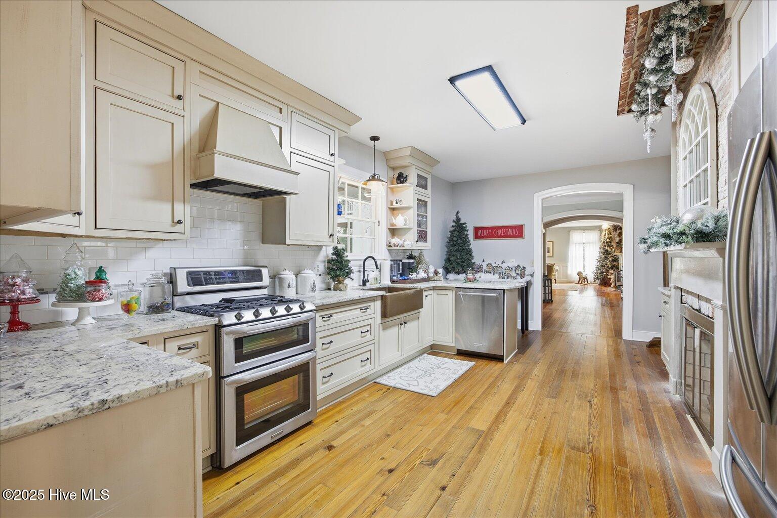 100545633 | Photo 20