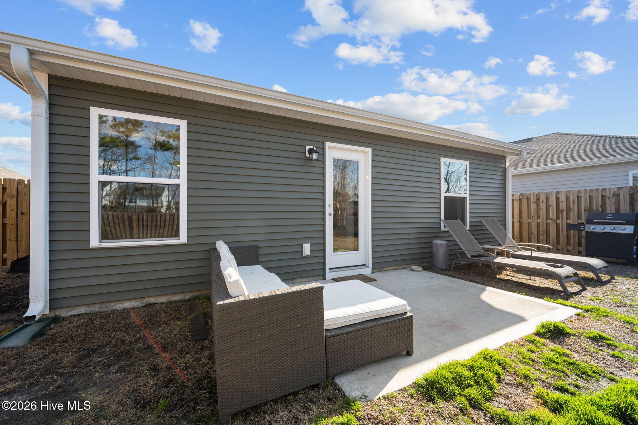 100557518 | Photo 38