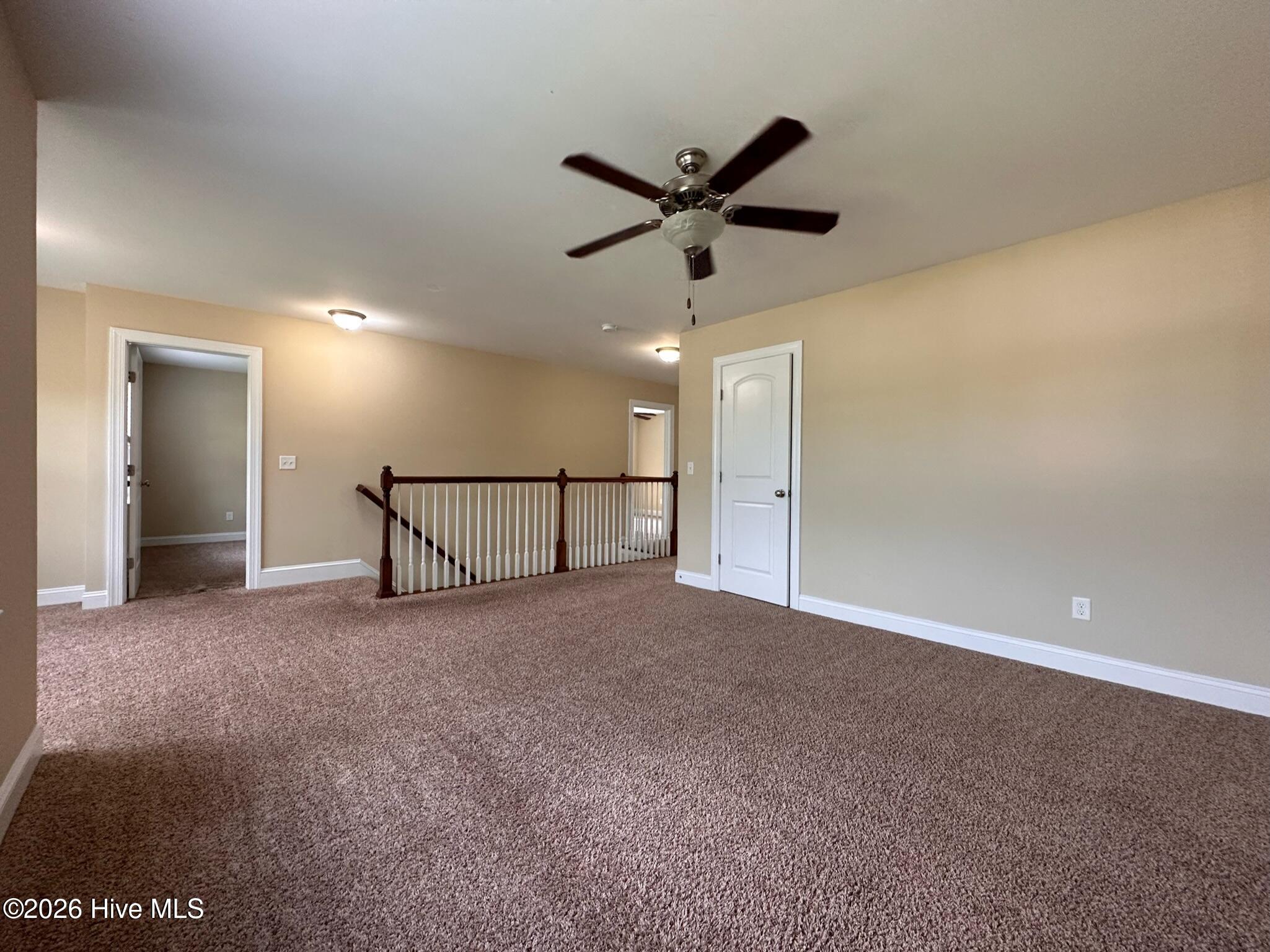 100557868 | Photo 37