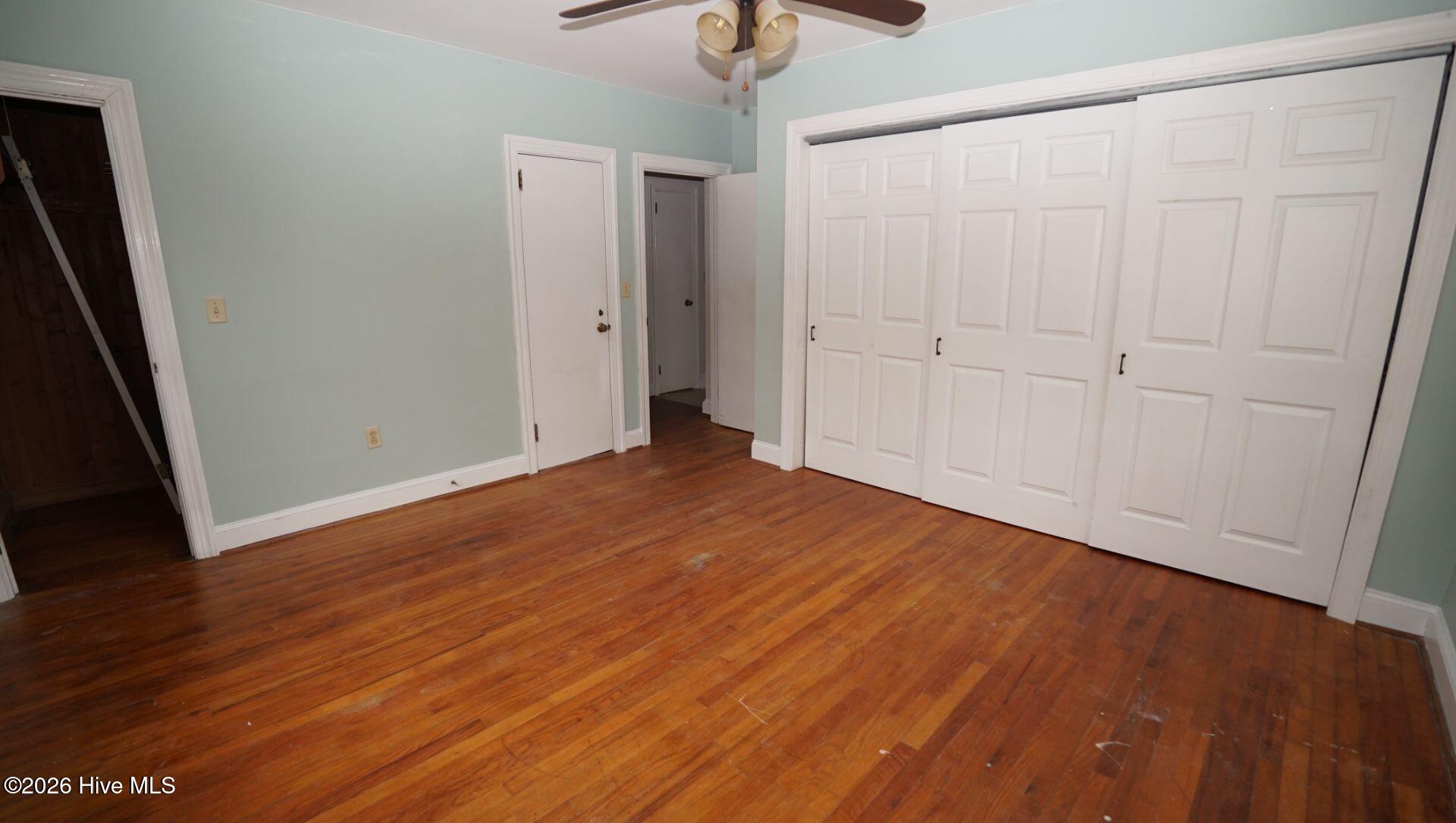 100547653 | Photo 28