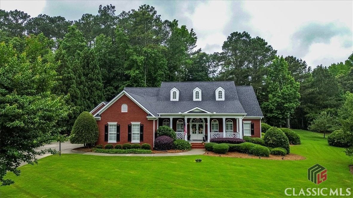 Property at 305 Calumet Lane