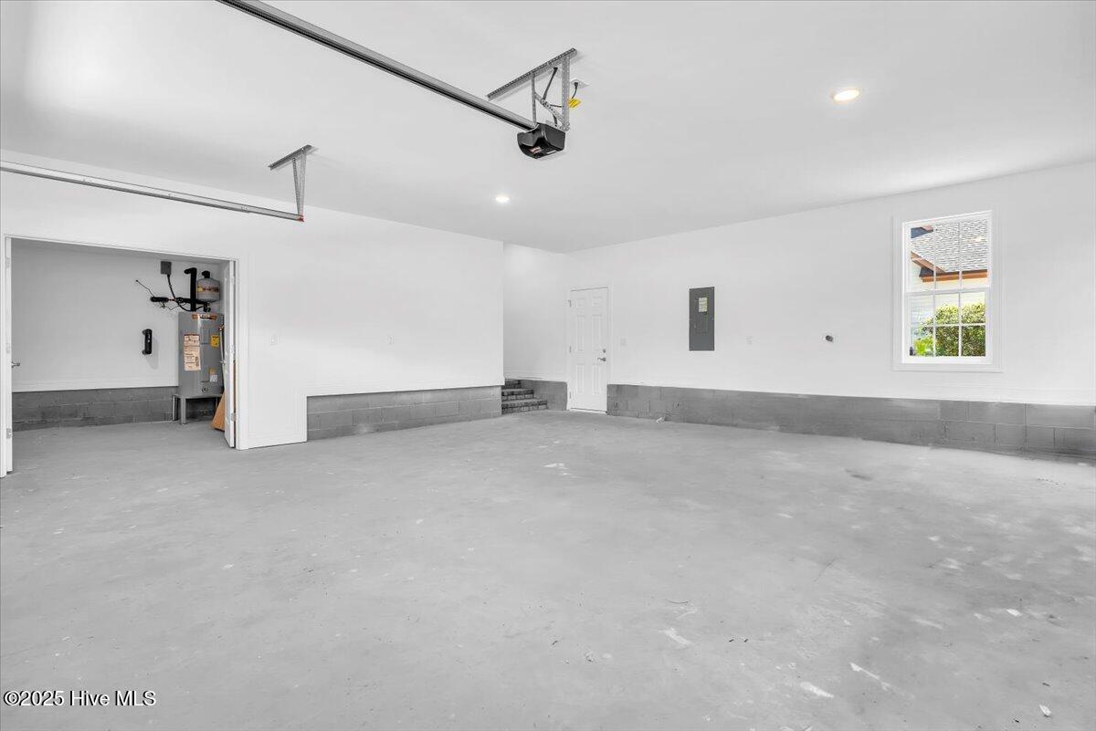 100522992 | Photo 39