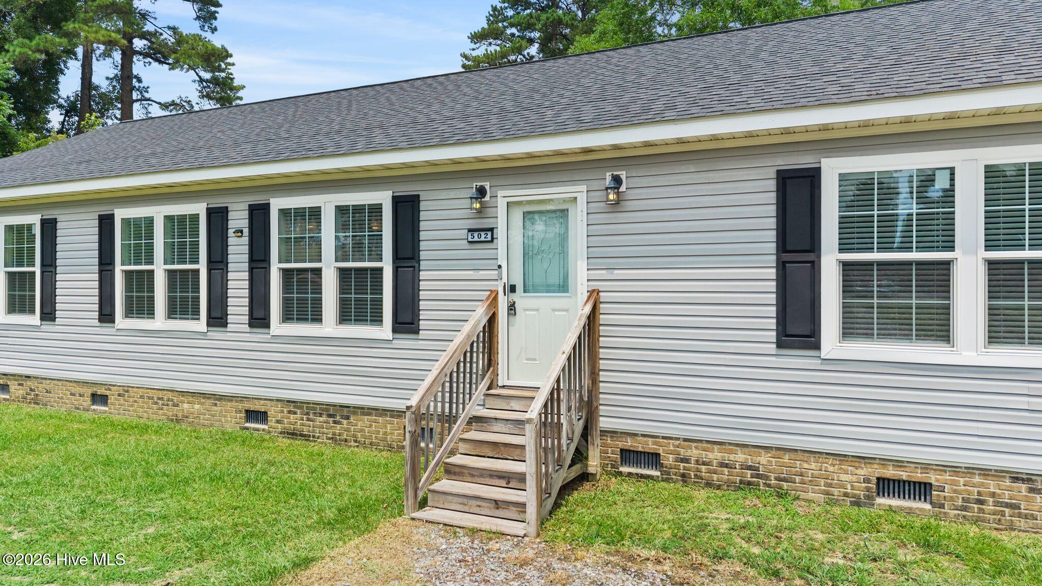 36th image of 502 W Fremont St, Burgaw, NC 28425 | MLS# 100589825