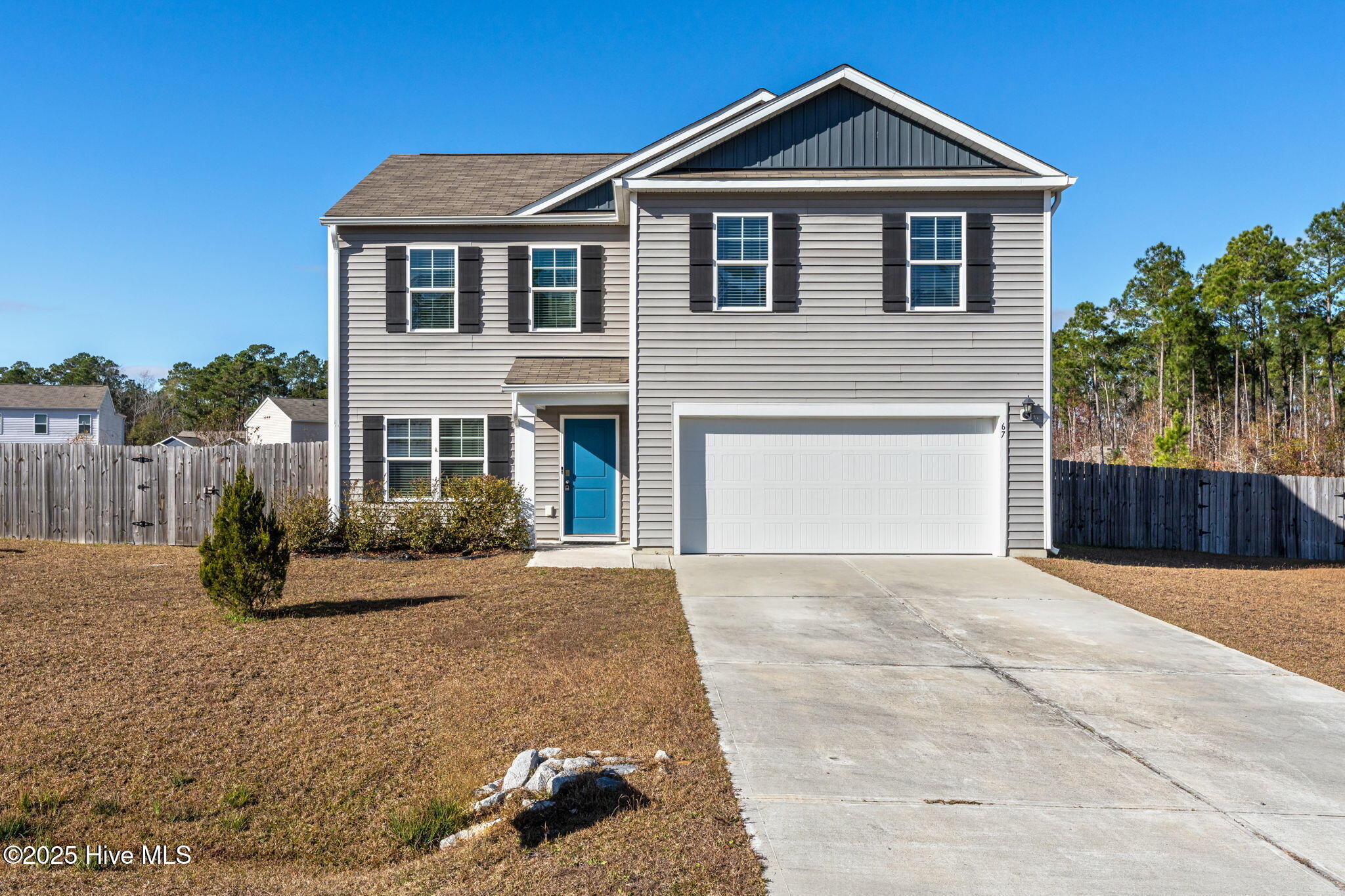 100523814 | Photo 45