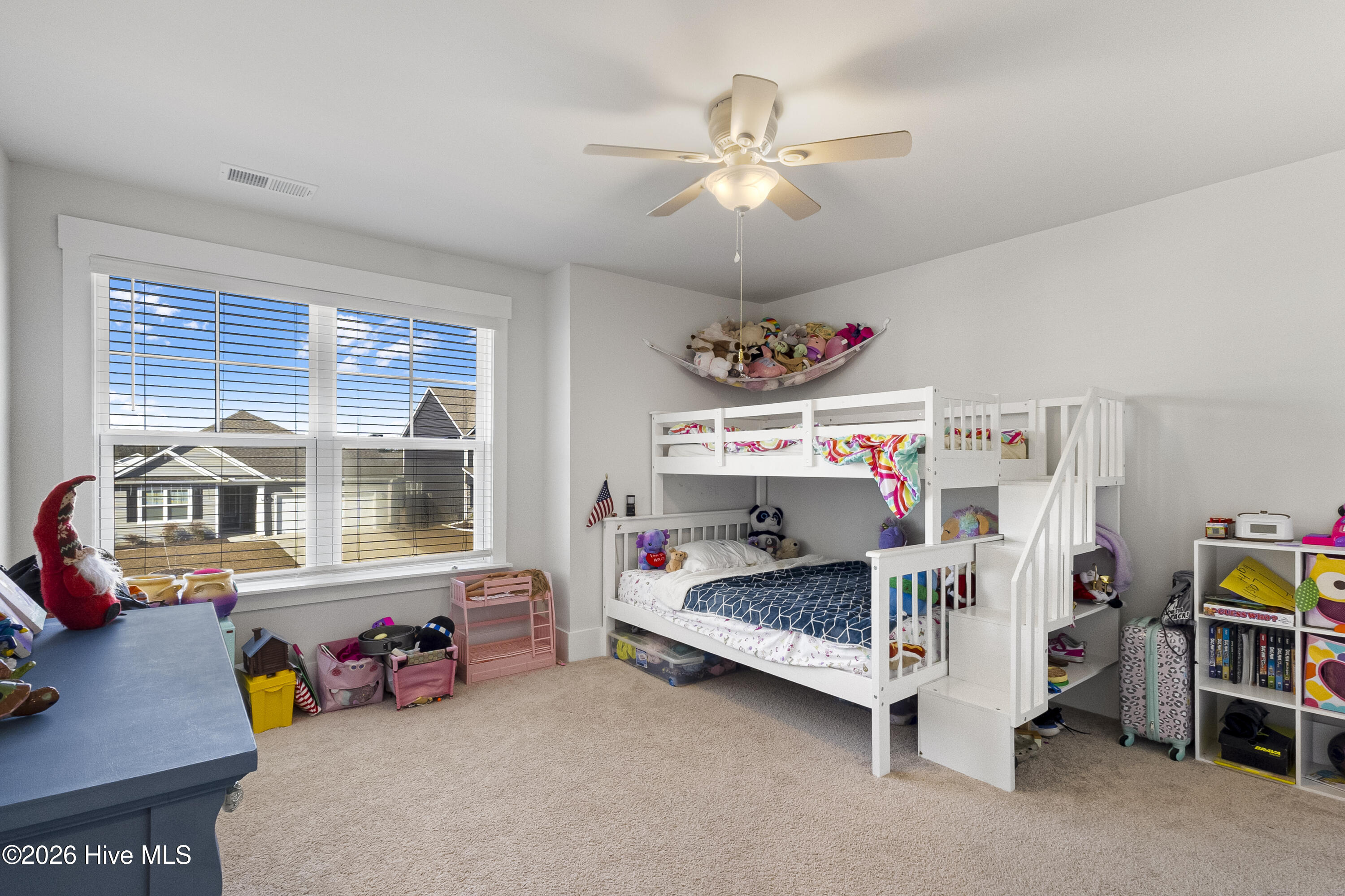 100547510 | Photo 36